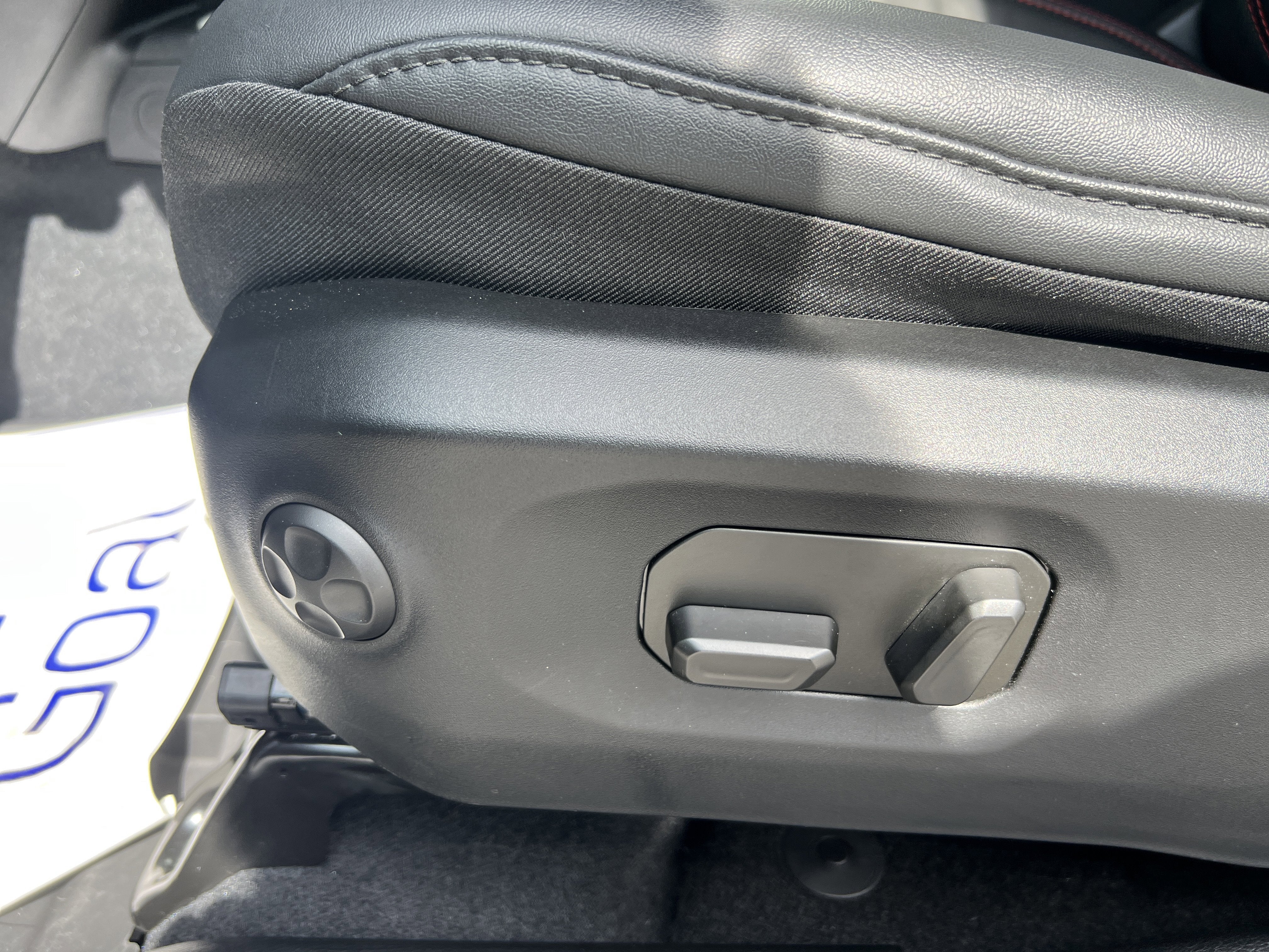 2025 Jeep Wrangler Rubicon X