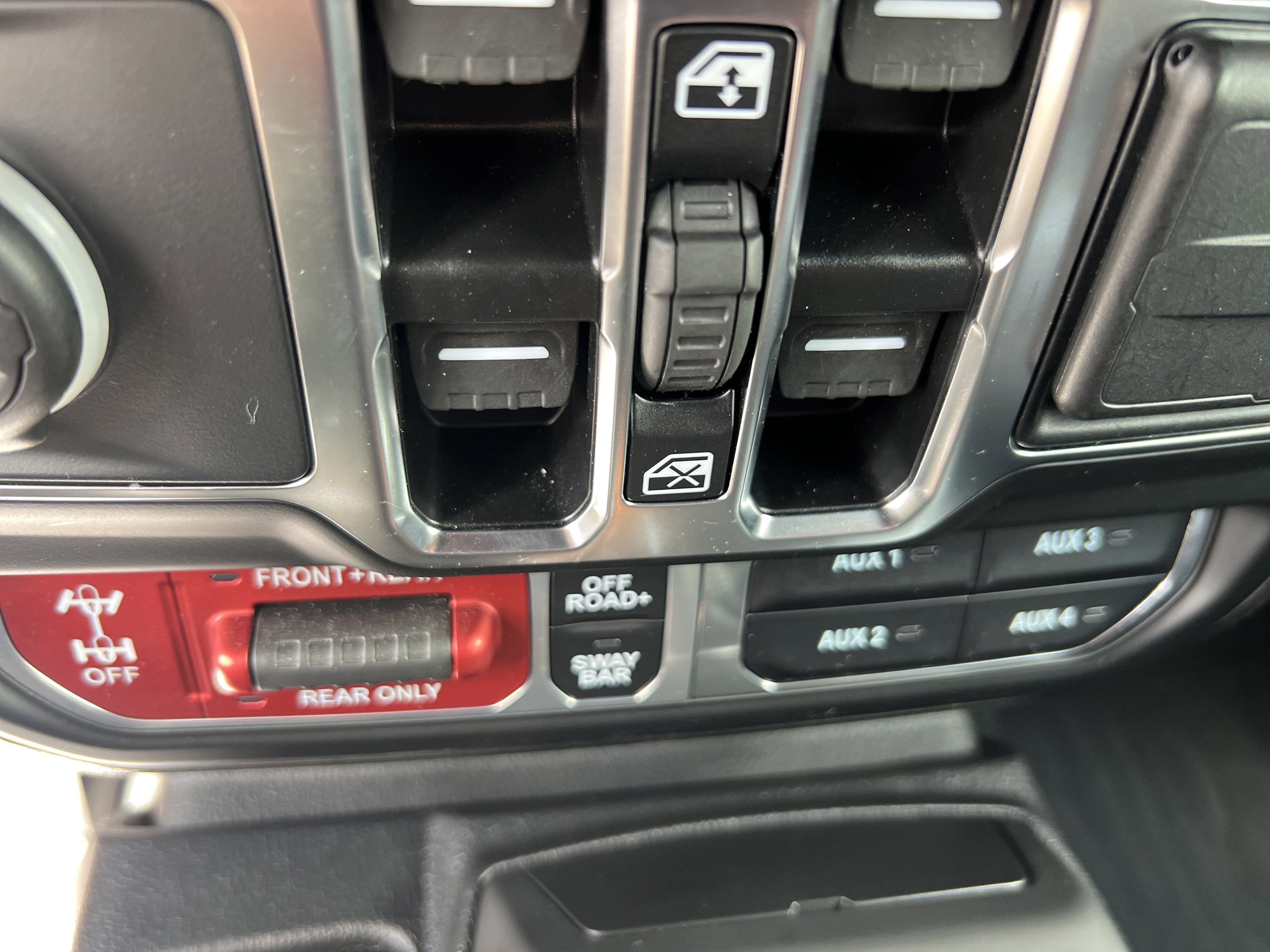 2025 Jeep Wrangler Rubicon X