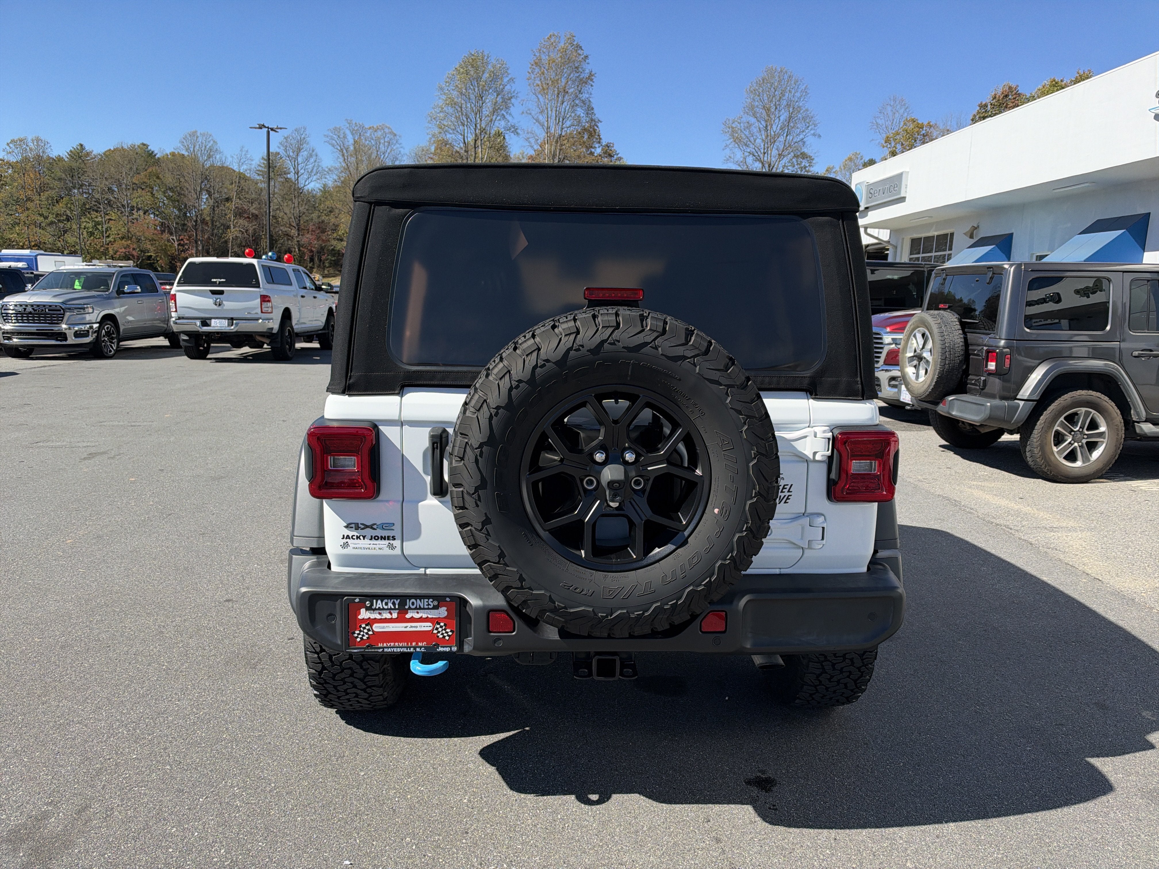 2024 Jeep Wrangler 4xe Willys