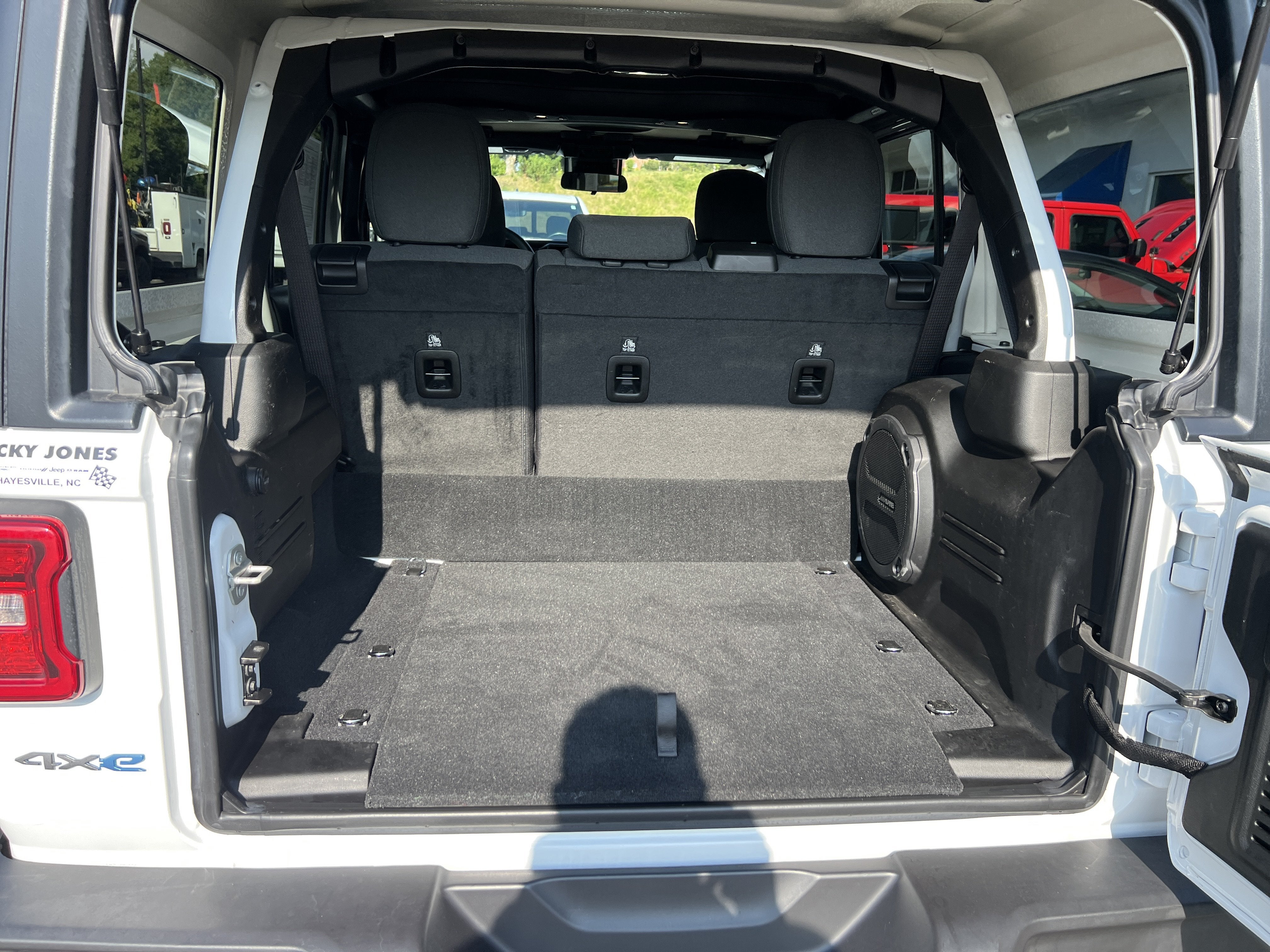 2024 Jeep Wrangler 4xe Willys