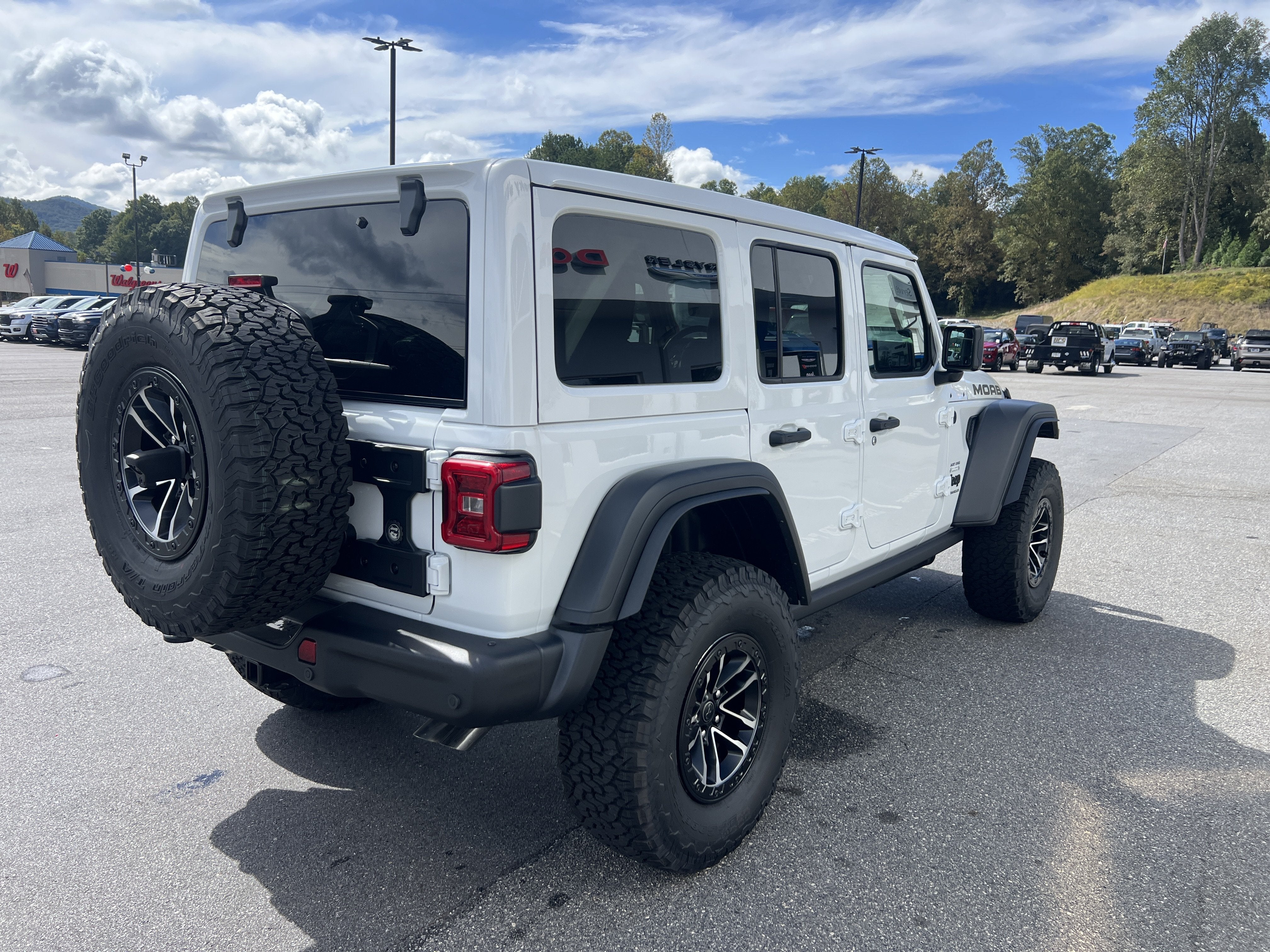 2027 Jeep Wrangler Moab 392