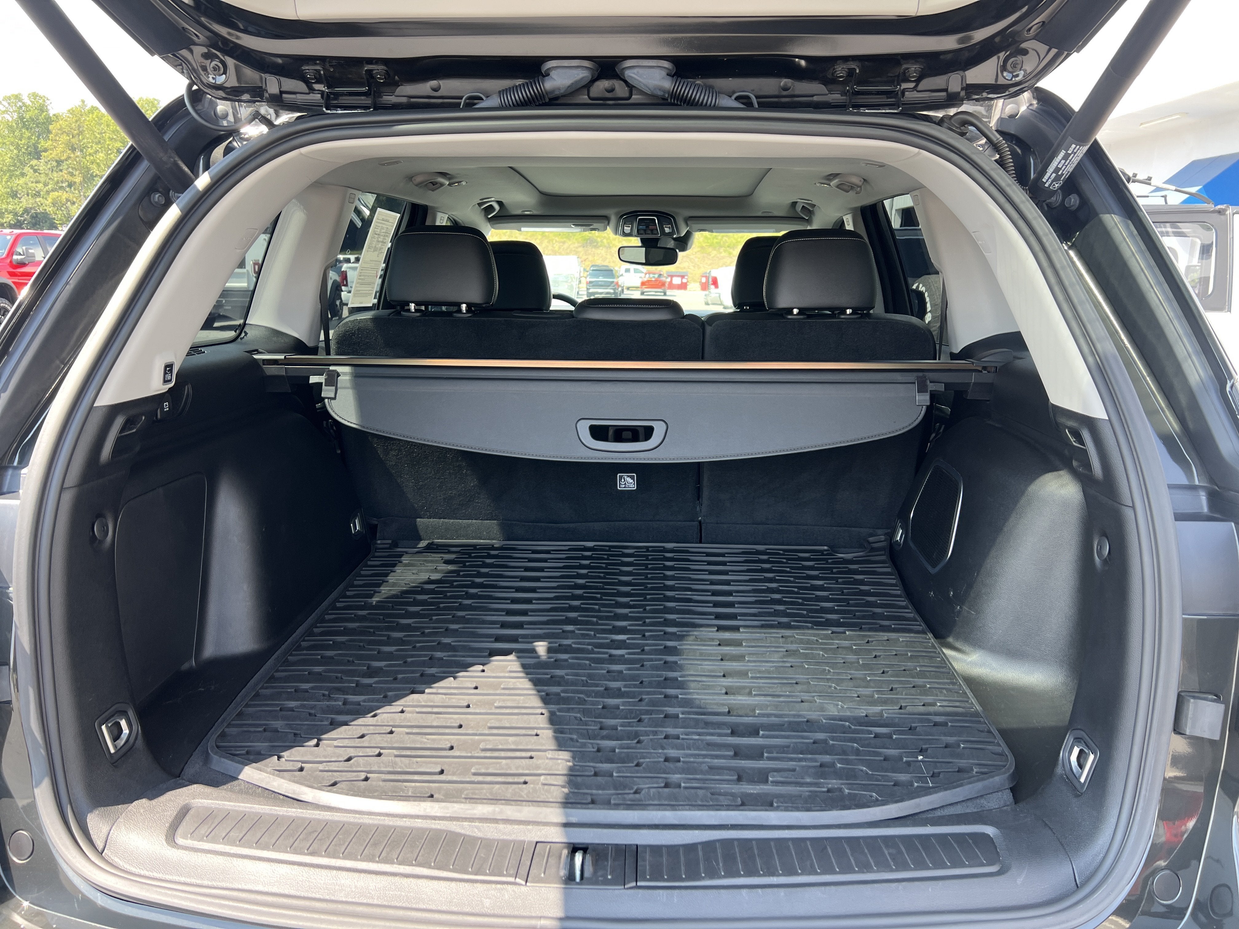 2023 Jeep Grand Cherokee 4xe 4x4