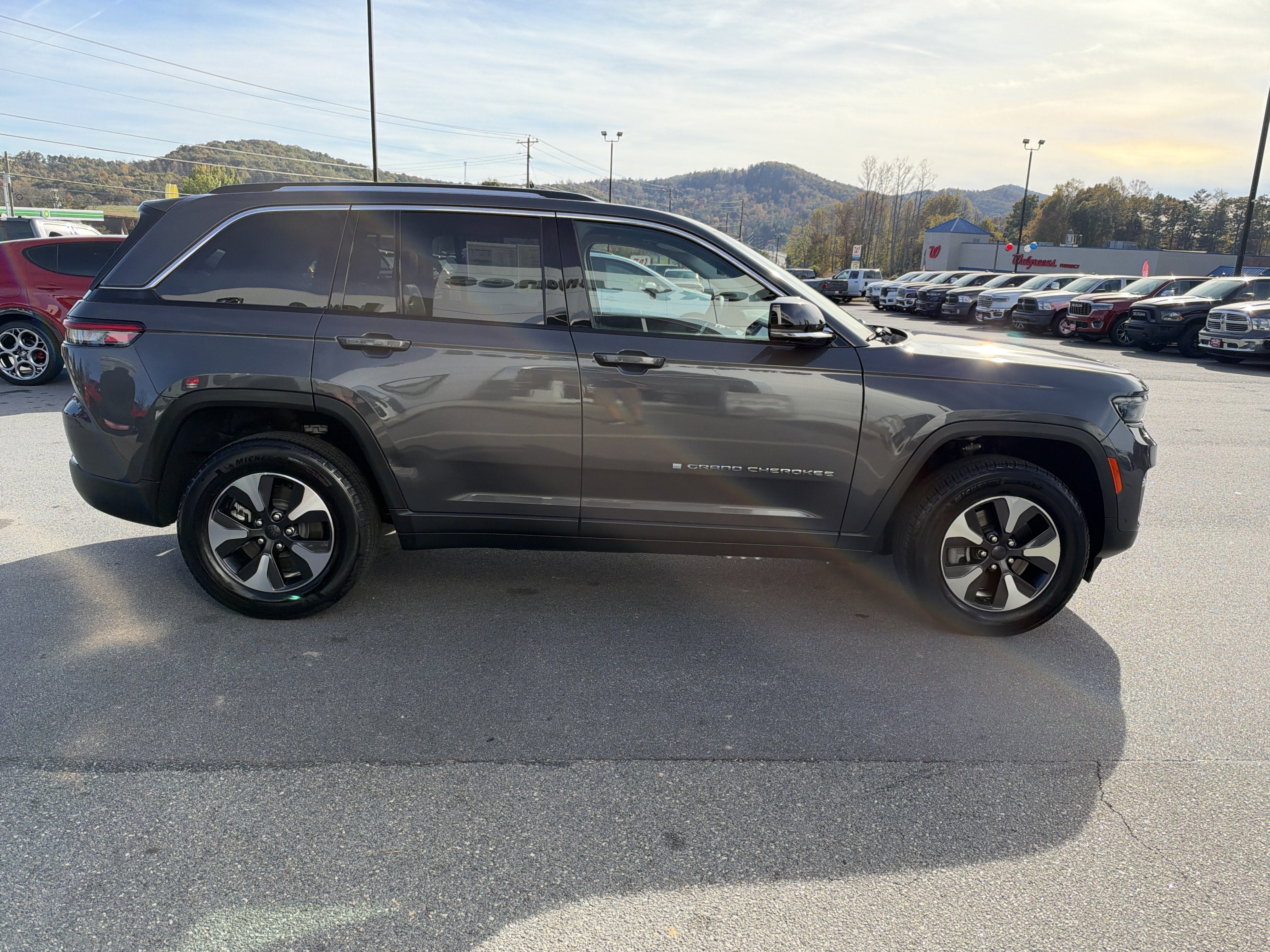 2024 Jeep Grand Cherokee 4xe 4x4