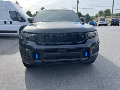 2025 Jeep Grand Cherokee 4xe Trailhawk