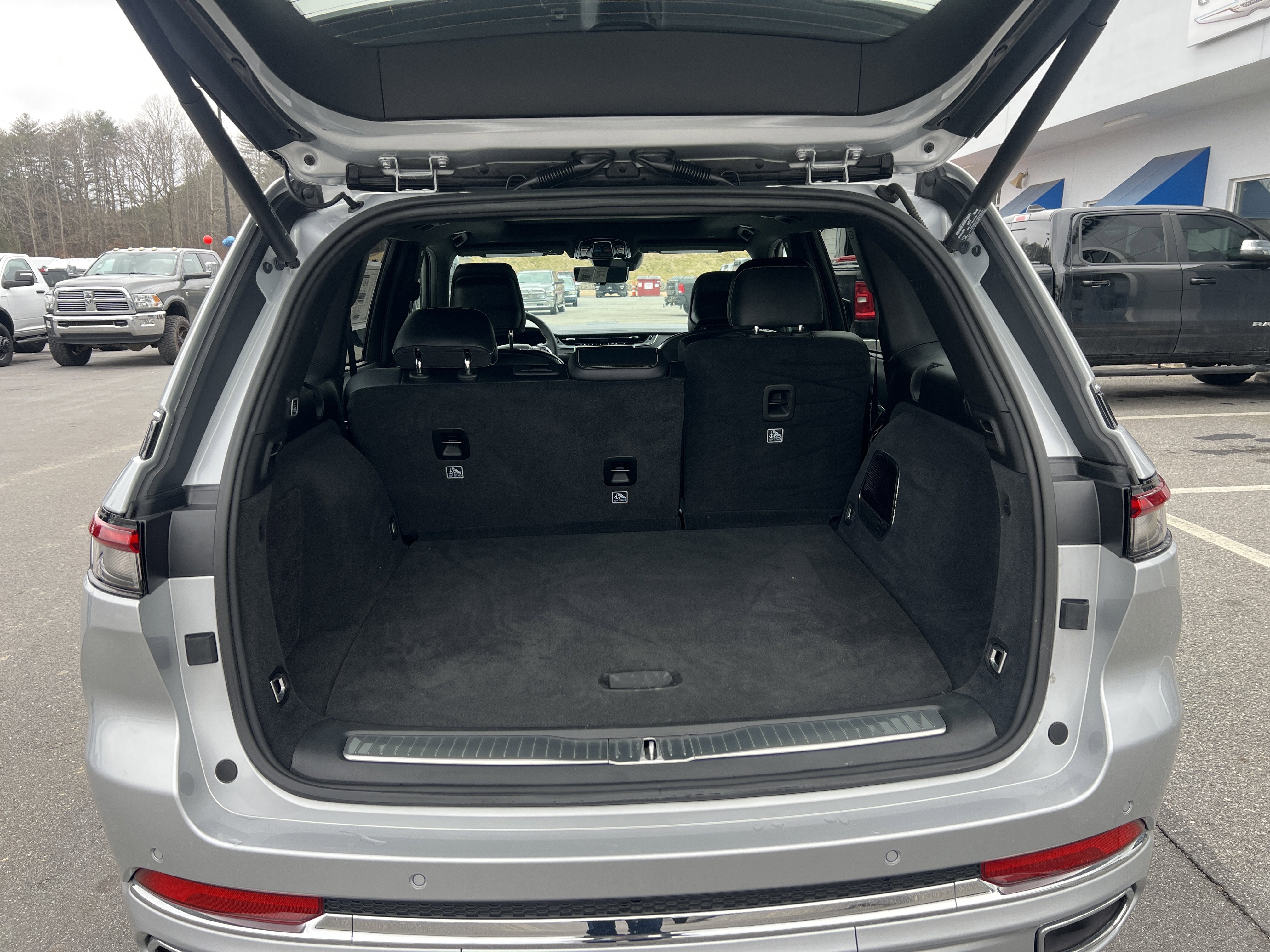 2024 Jeep Grand Cherokee 4xe Overland