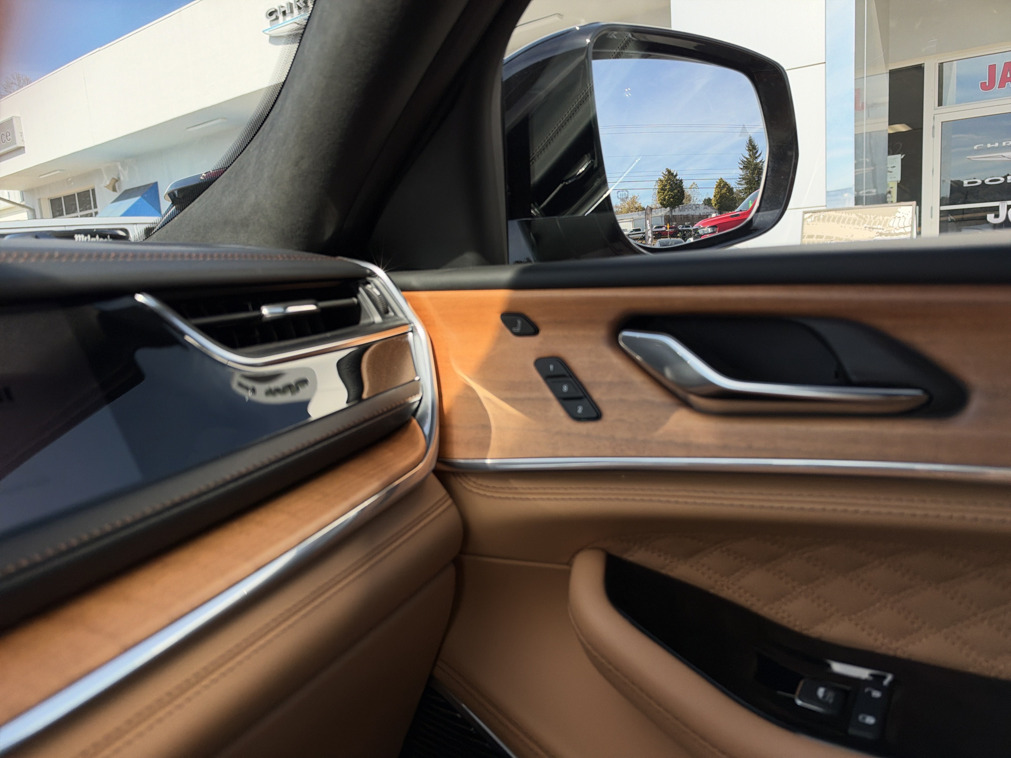 2024 Jeep Grand Cherokee 4xe Summit Reserve