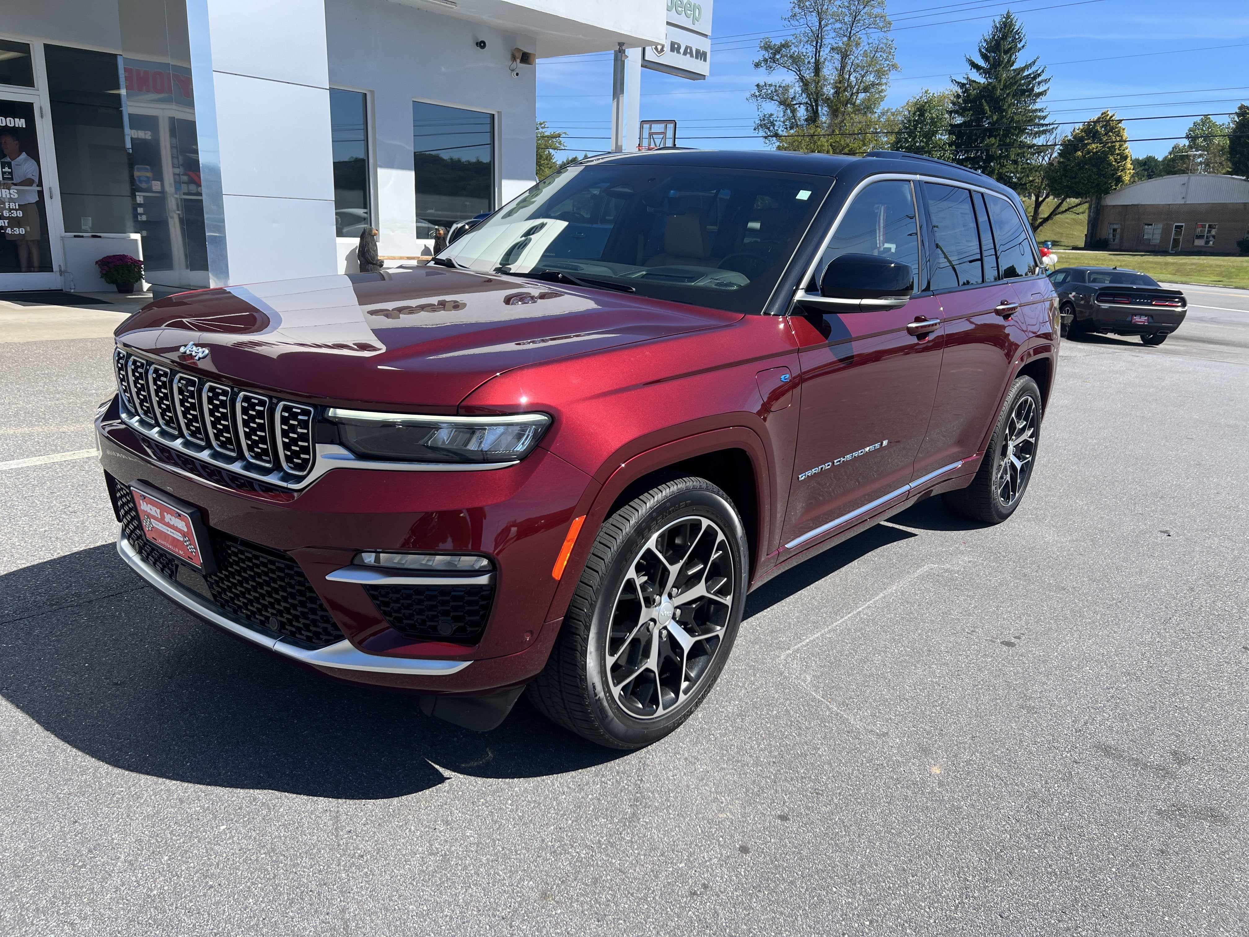 2024 Jeep Grand Cherokee 4xe Summit Reserve