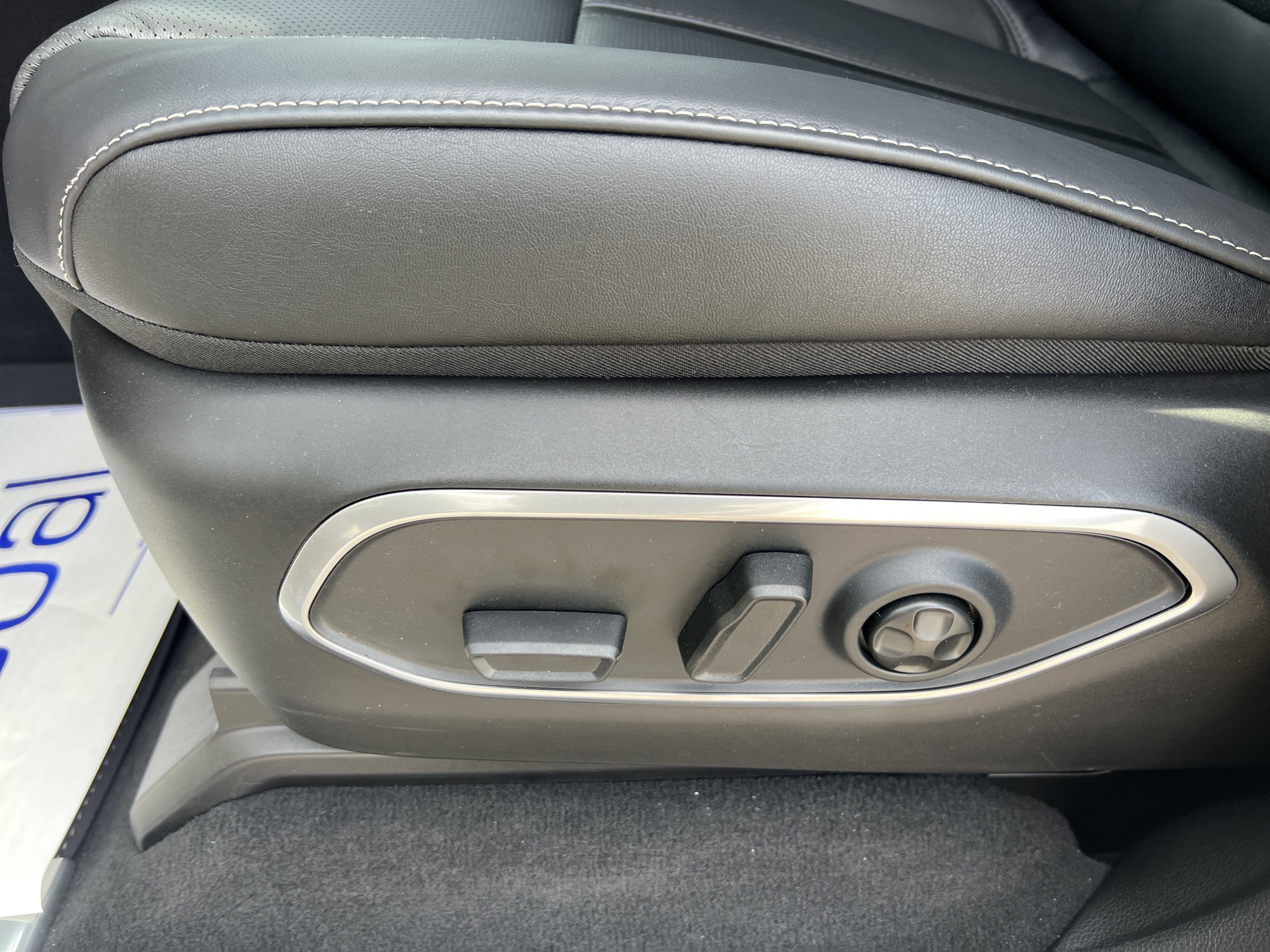 2026 Jeep Grand Wagoneer L Limited Reserve