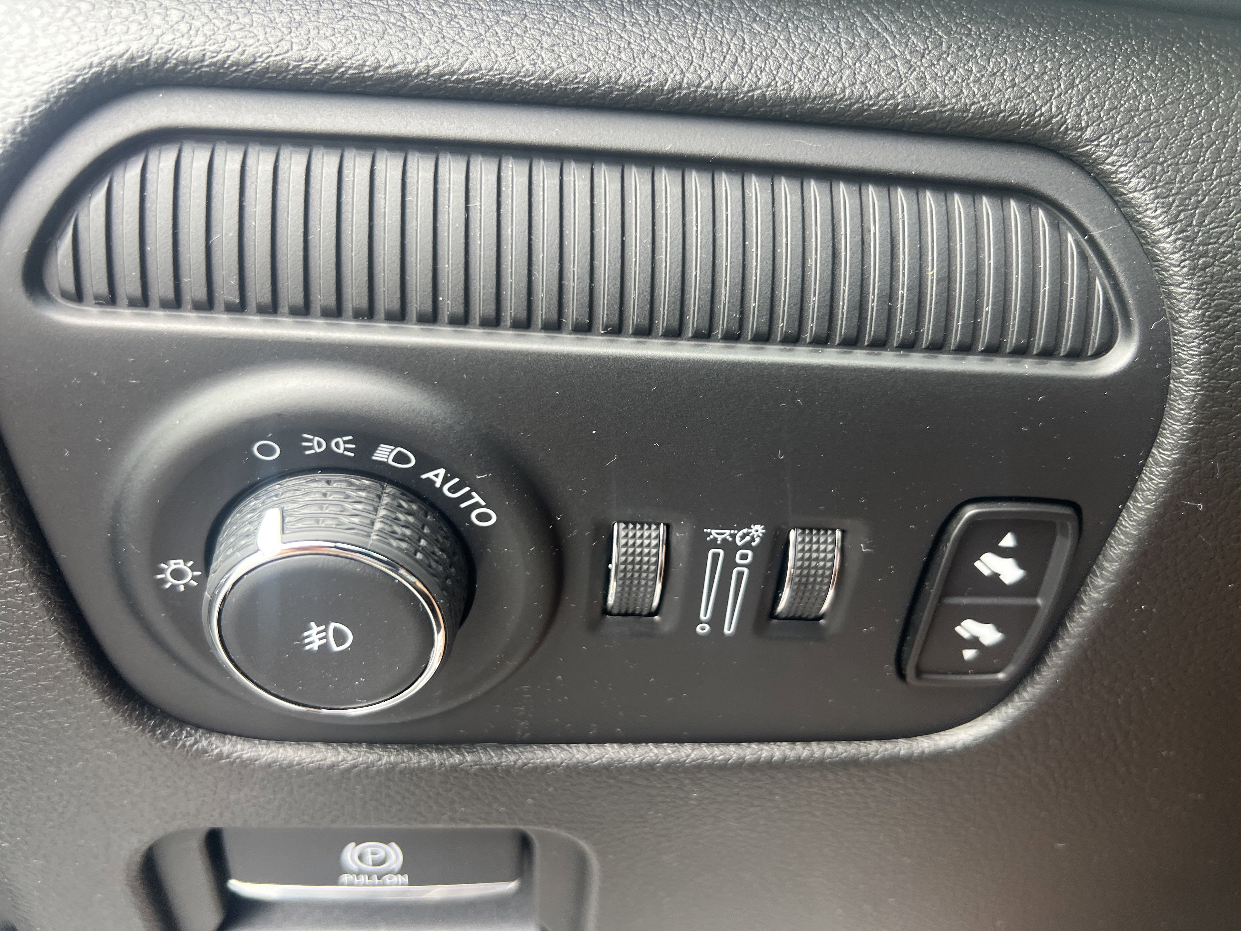 2024 Jeep Wagoneer L Series III