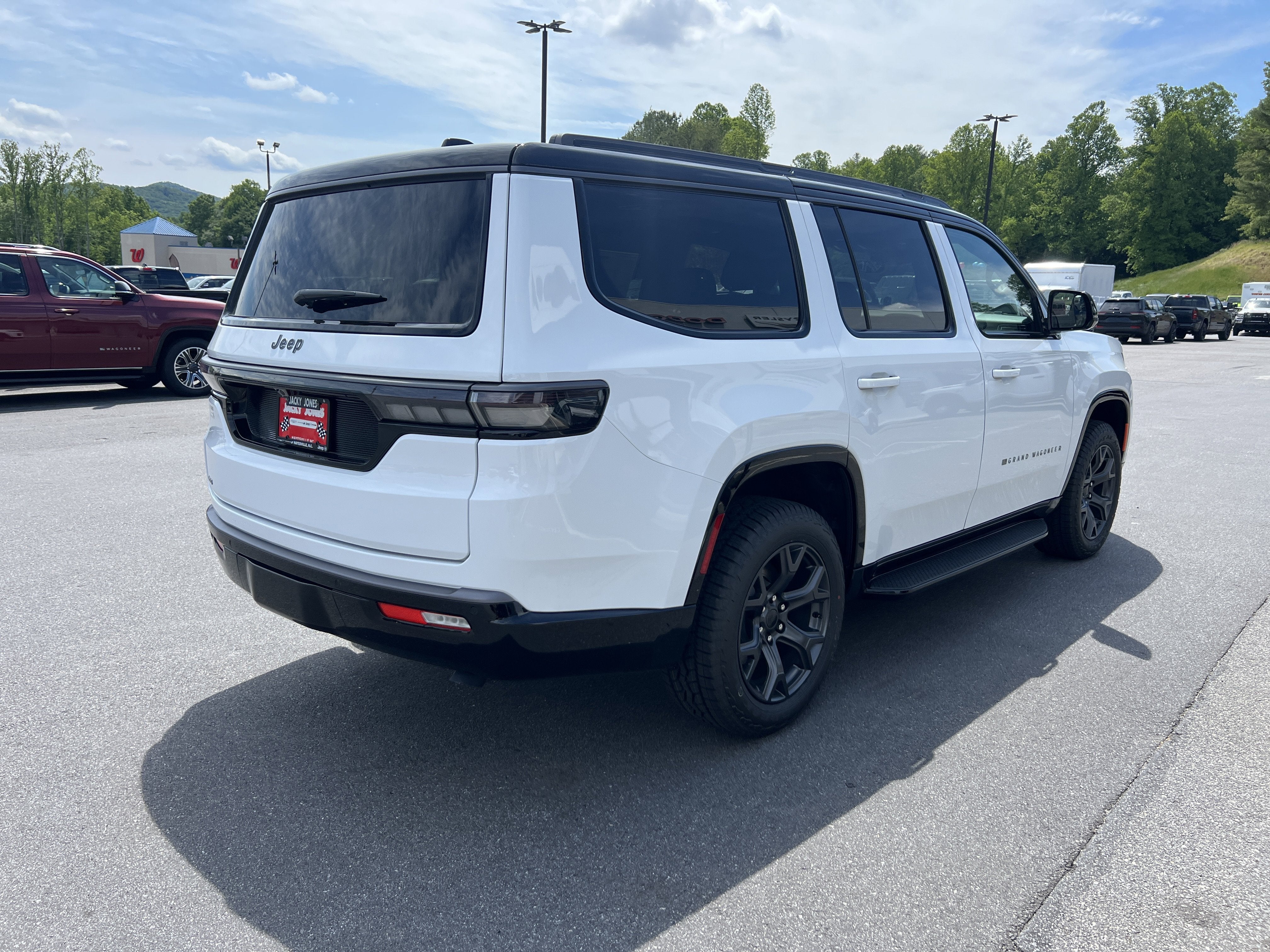2026 Jeep Grand Wagoneer Upland