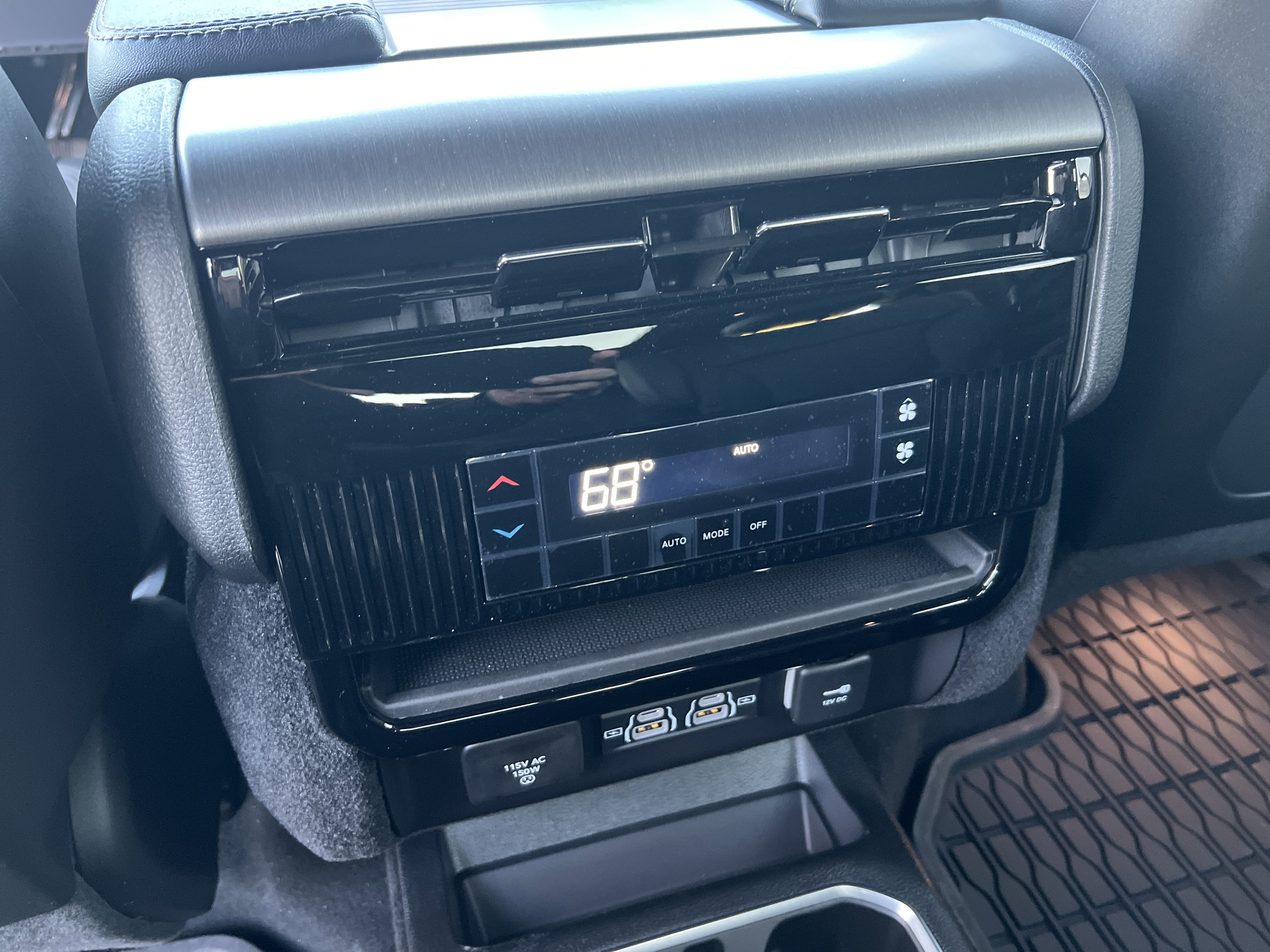 2026 Jeep Grand Wagoneer Upland