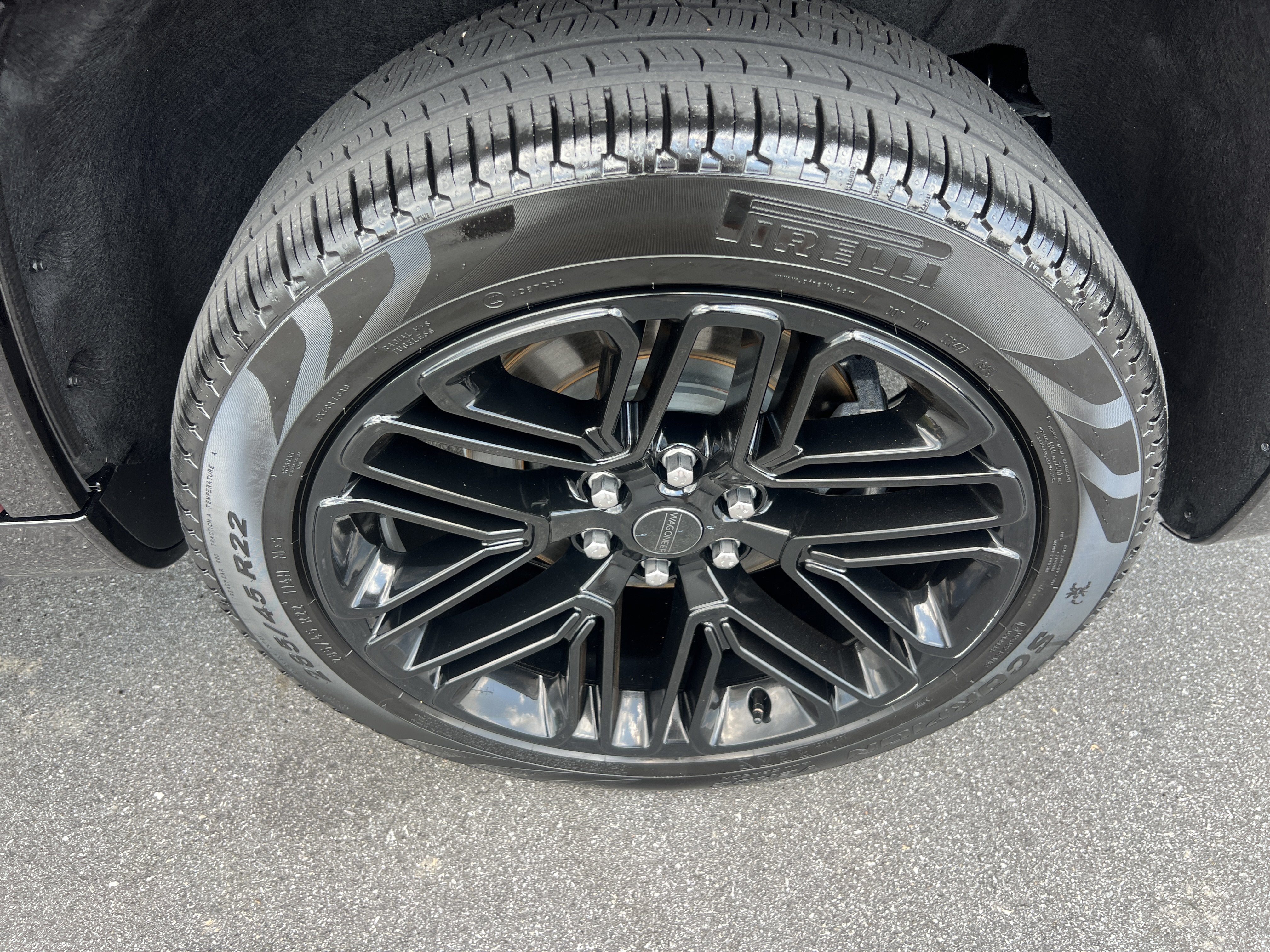 2025 Jeep Wagoneer Series II Carbide