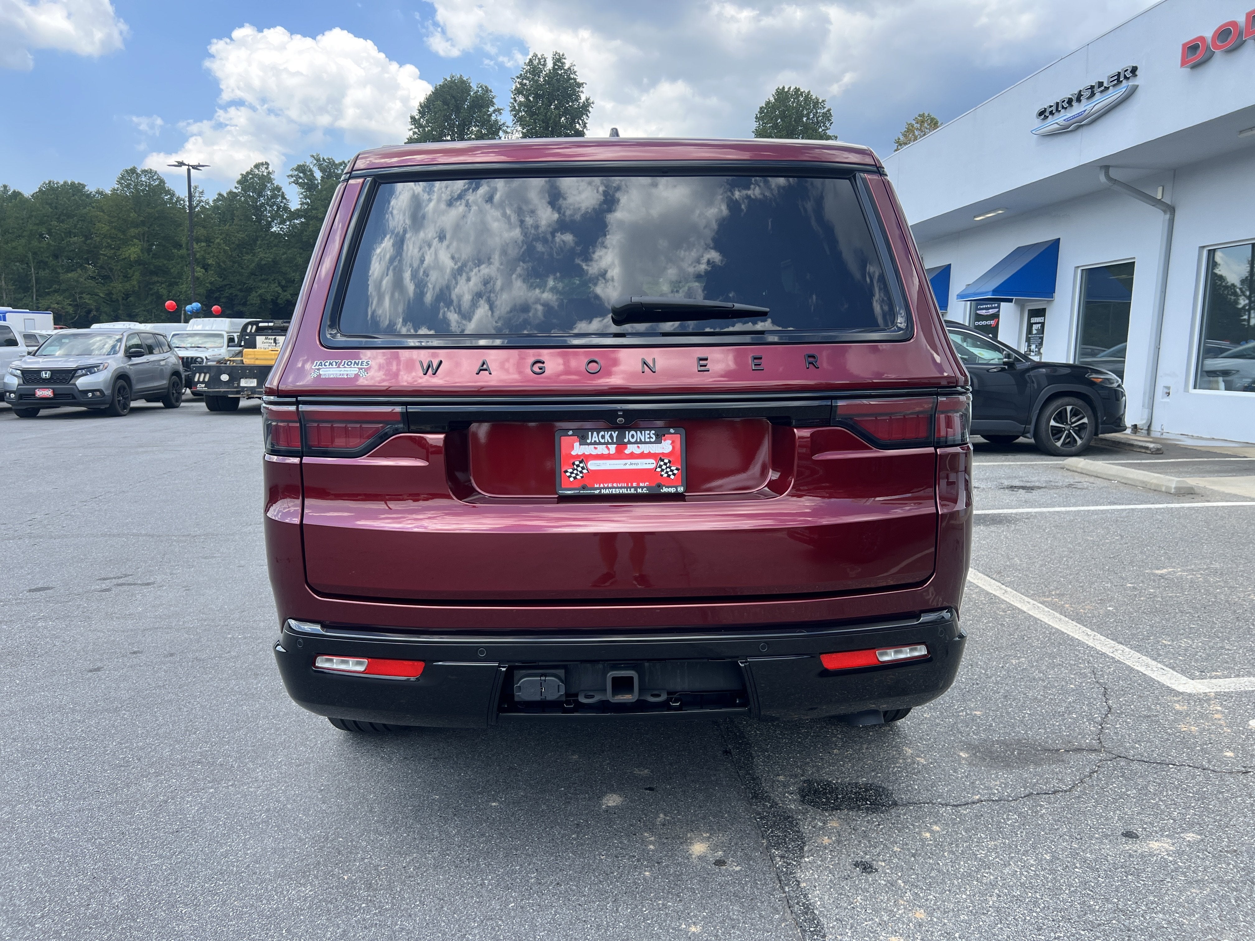 2025 Jeep Wagoneer Series II Carbide