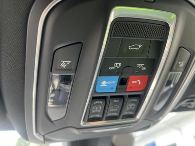 2025 Jeep Wagoneer Series II Carbide