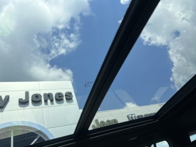 2025 Jeep Wagoneer Series II Carbide