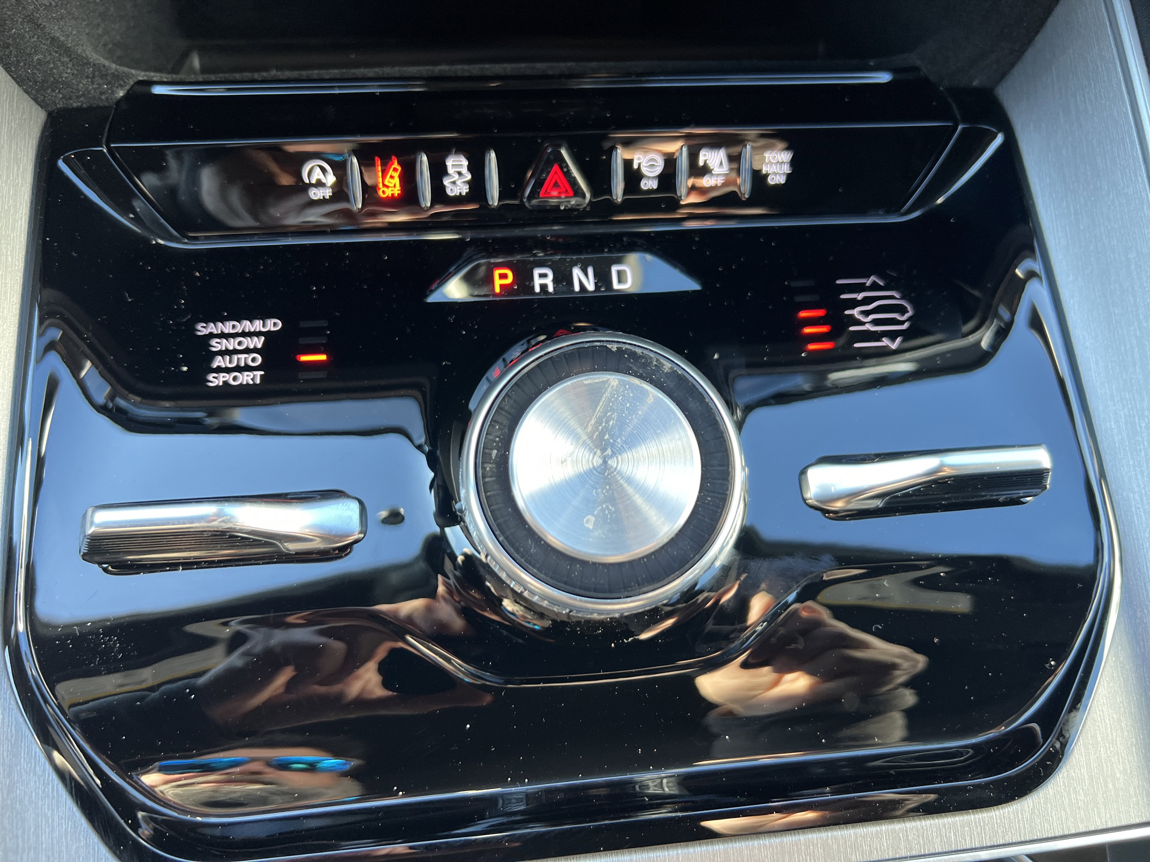 2026 Jeep Grand Wagoneer Limited Reserve