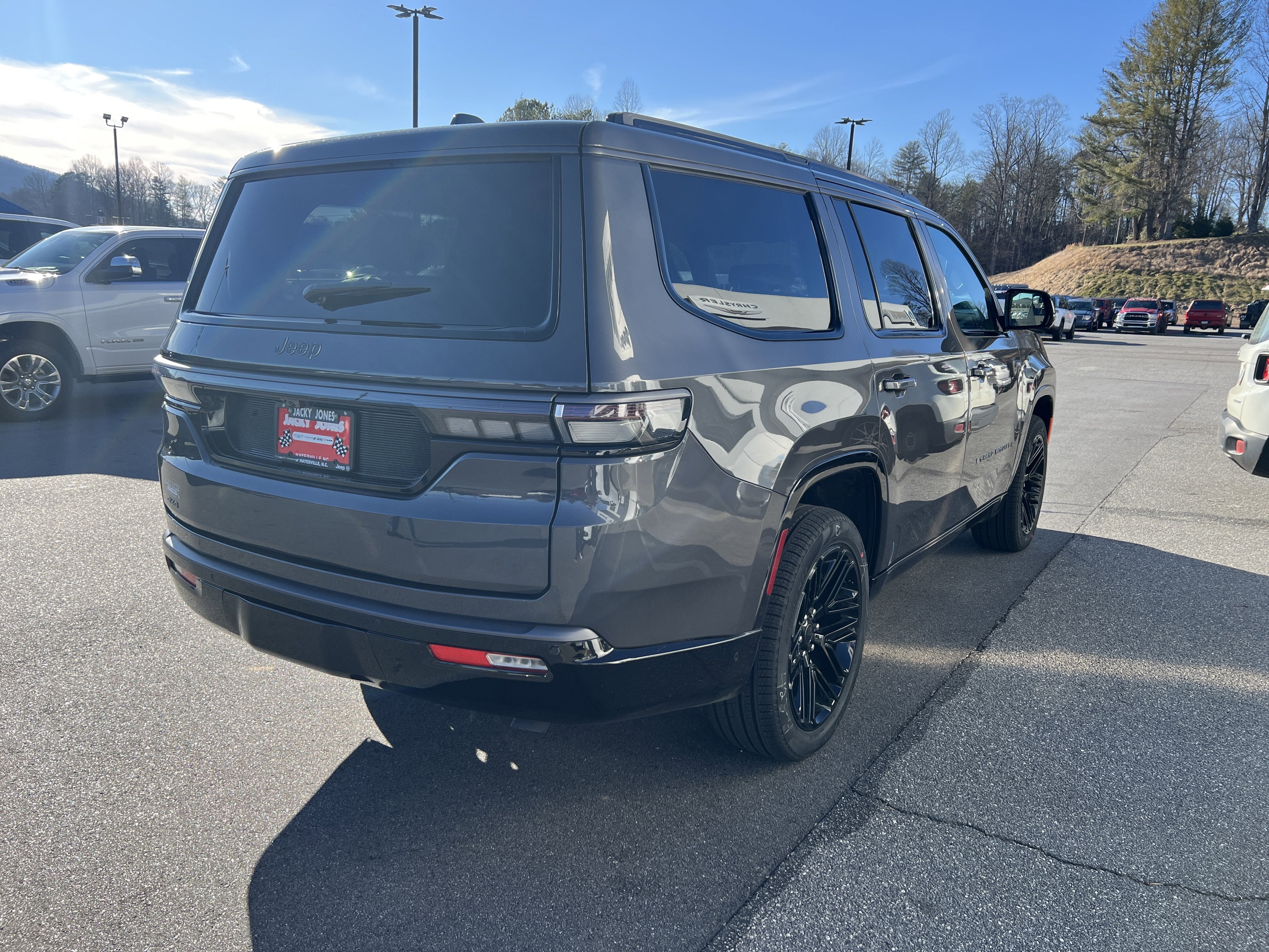 2026 Jeep Grand Wagoneer Limited Reserve