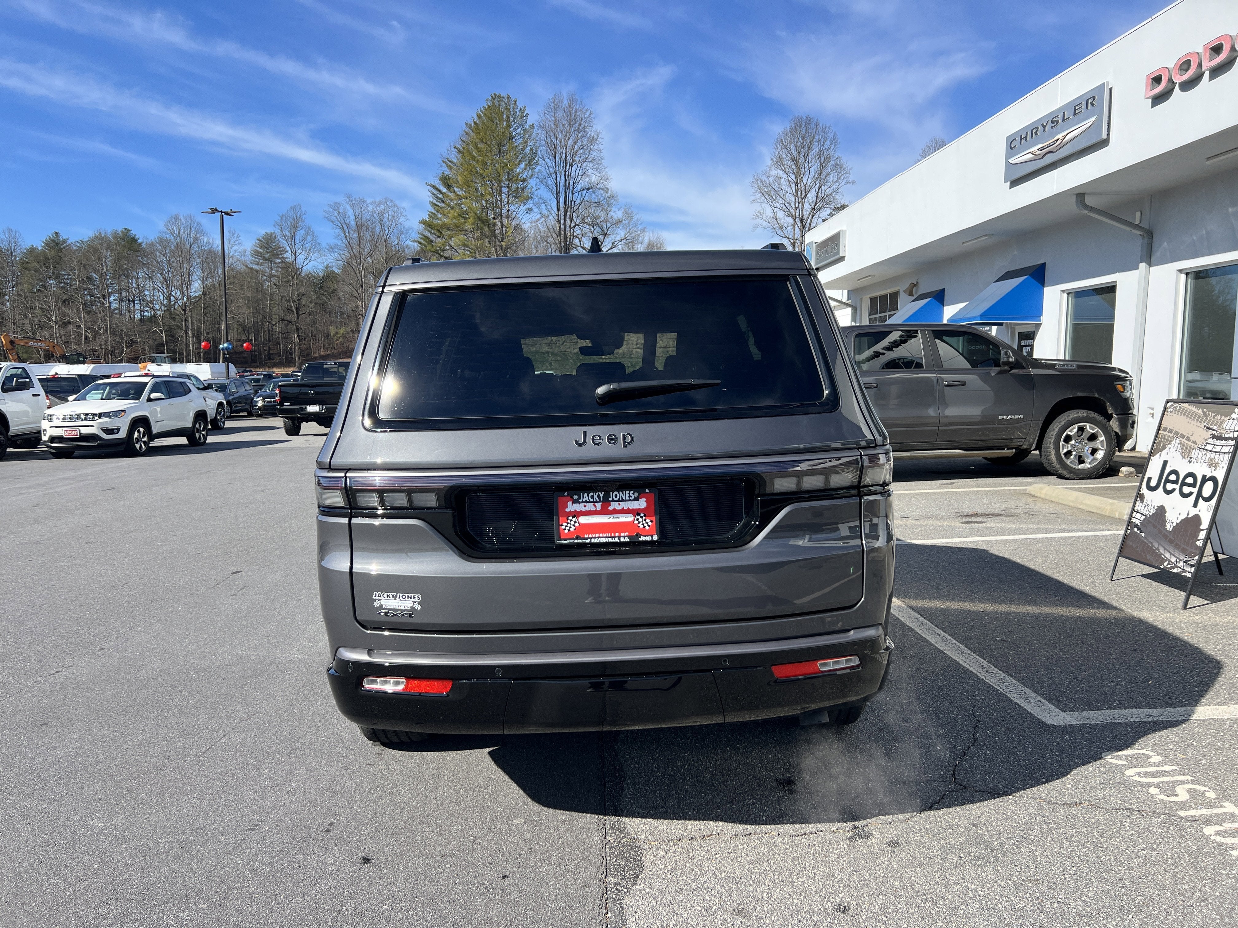 2026 Jeep Grand Wagoneer Limited Altitude