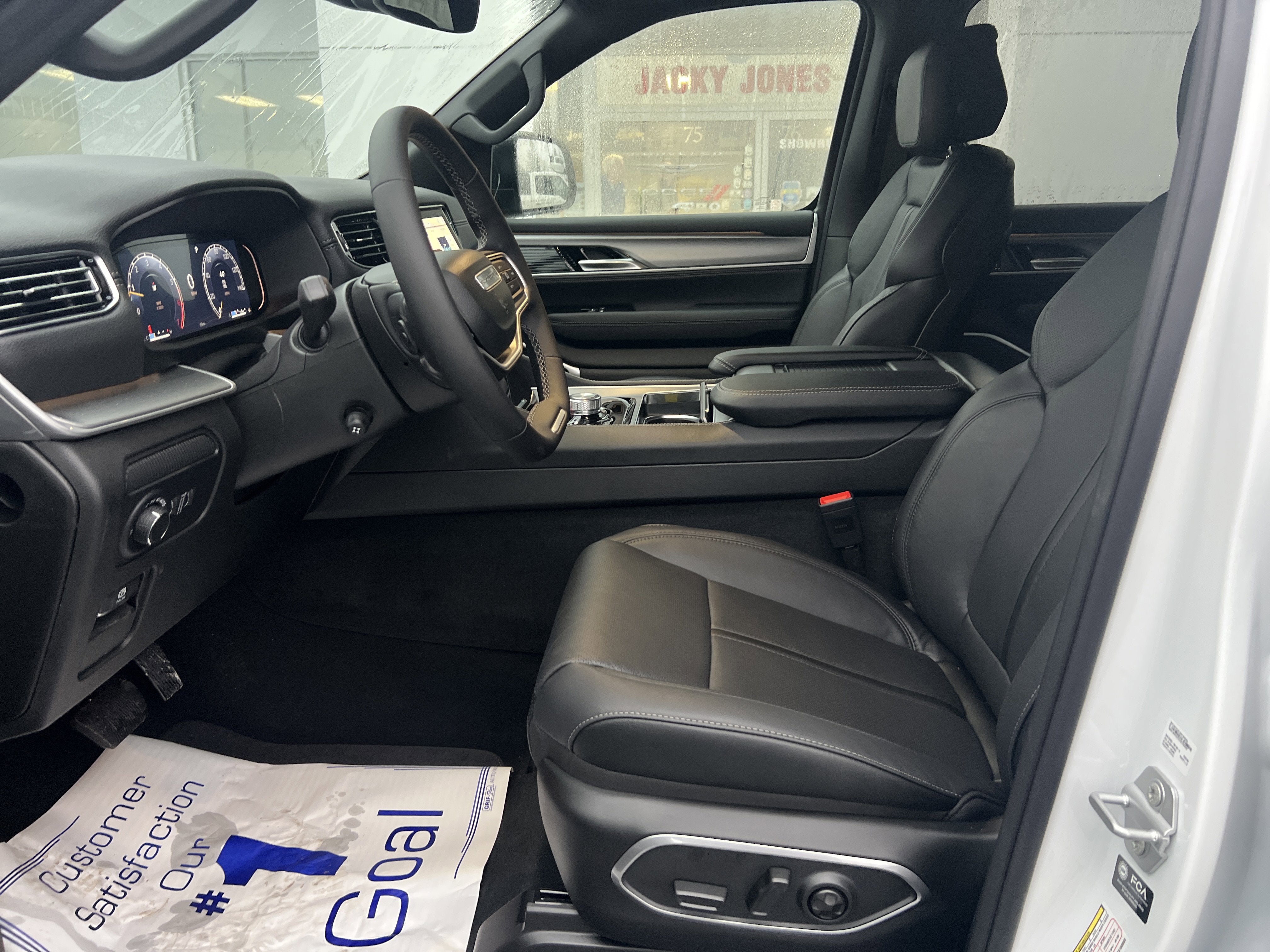 2026 Jeep Grand Wagoneer Limited Altitude