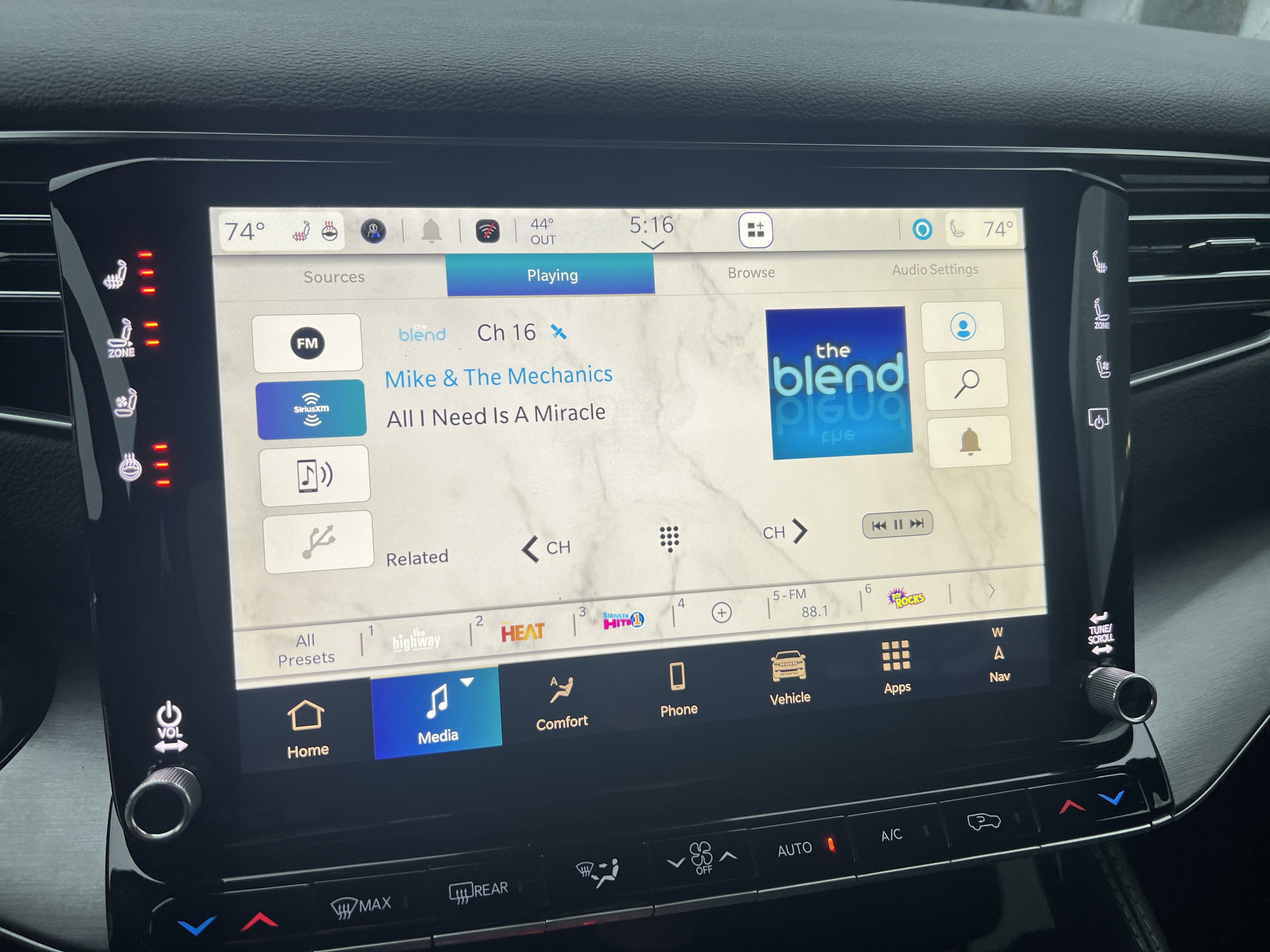 2026 Jeep Grand Wagoneer Limited Altitude