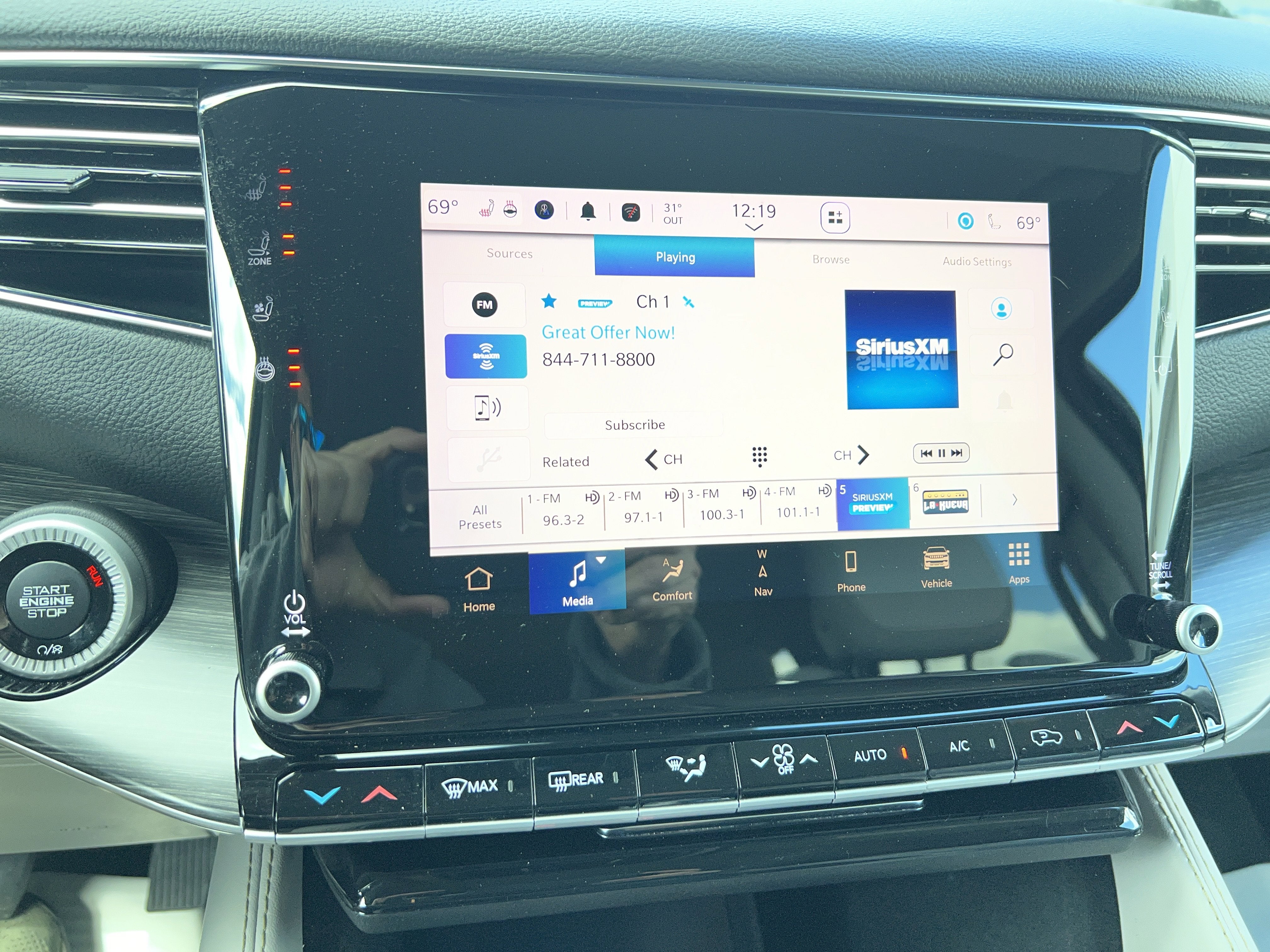 2023 Jeep Wagoneer Series II