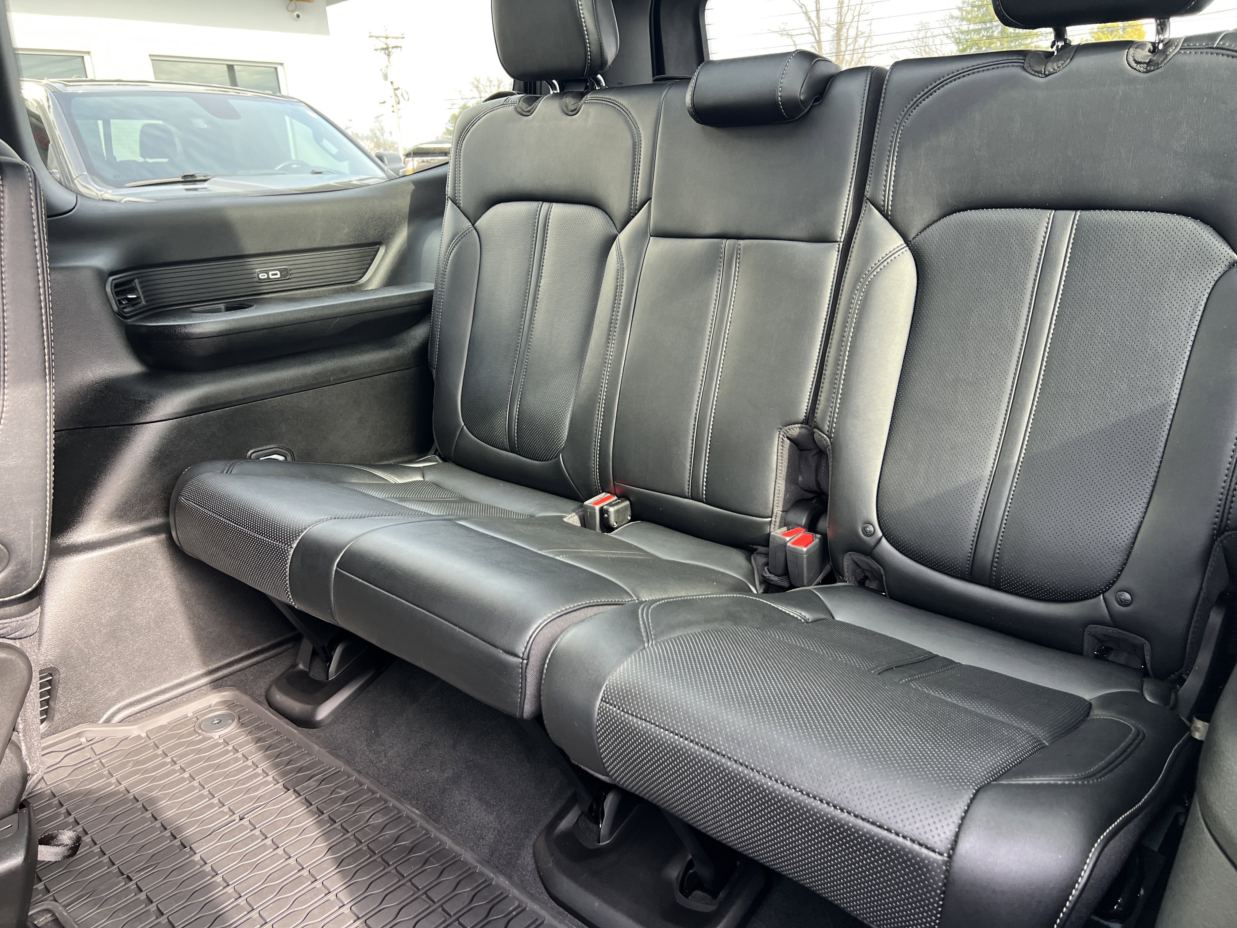 2024 Jeep Wagoneer Series II Carbide