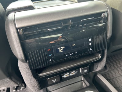 2024 Jeep Wagoneer Series II Carbide