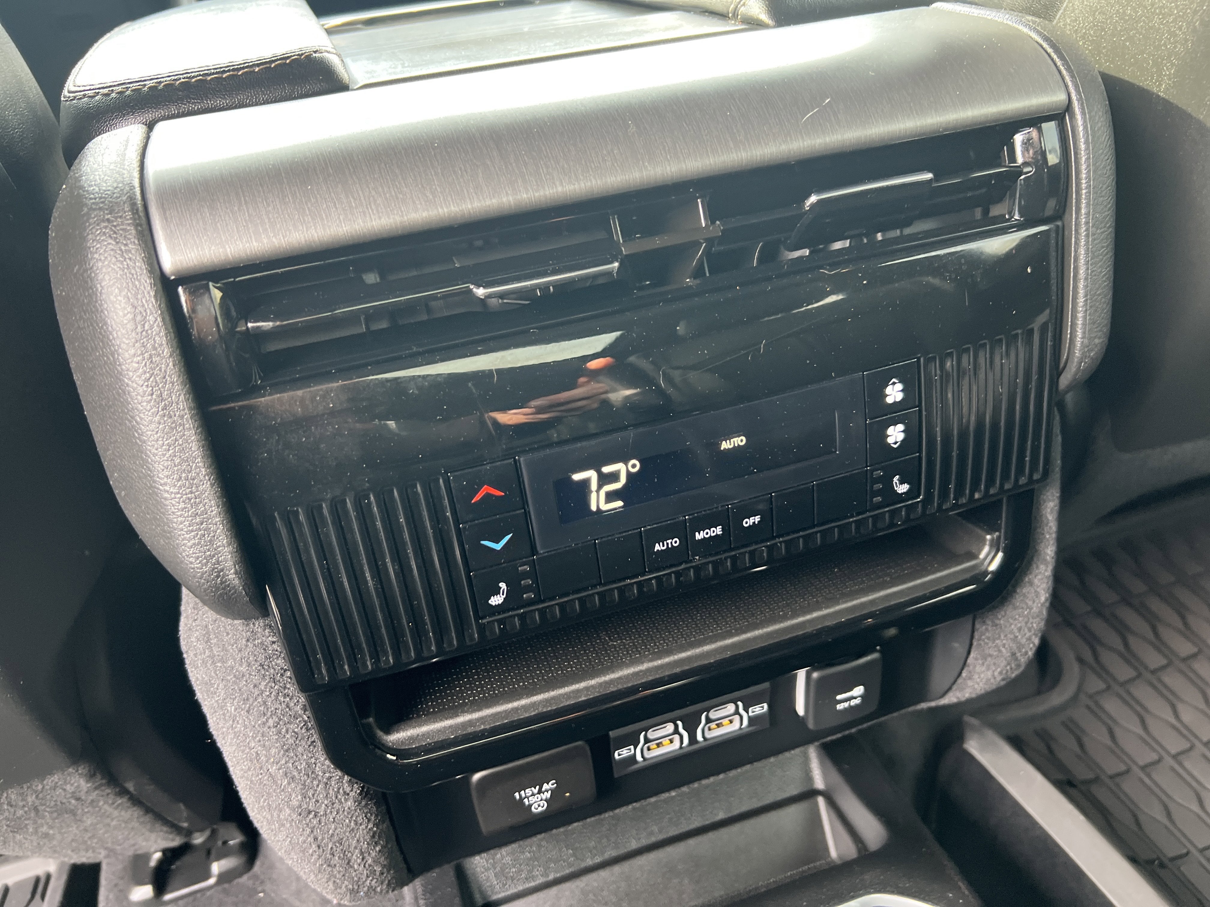 2024 Jeep Wagoneer Series II Carbide