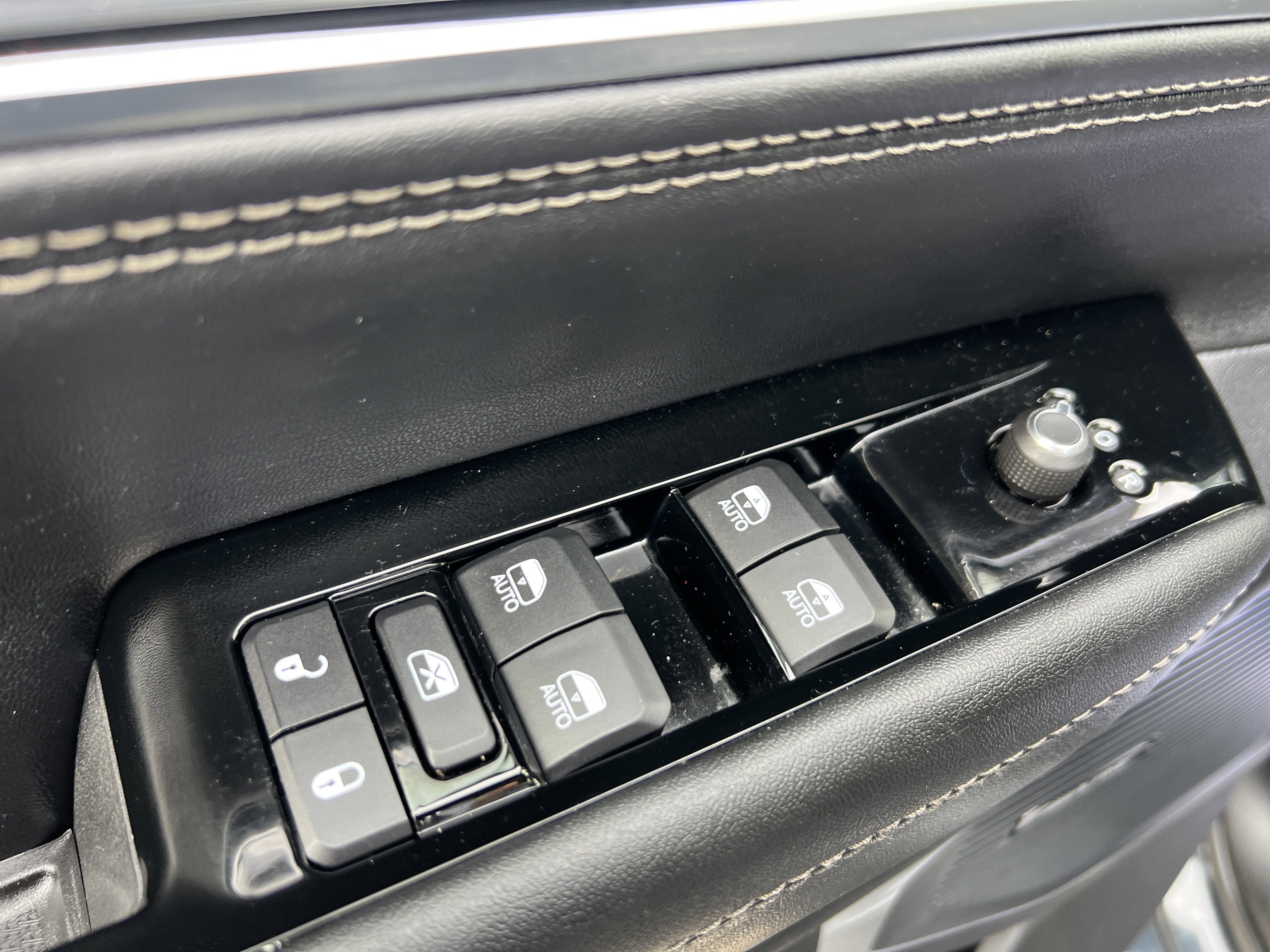 2024 Jeep Wagoneer Series II Carbide