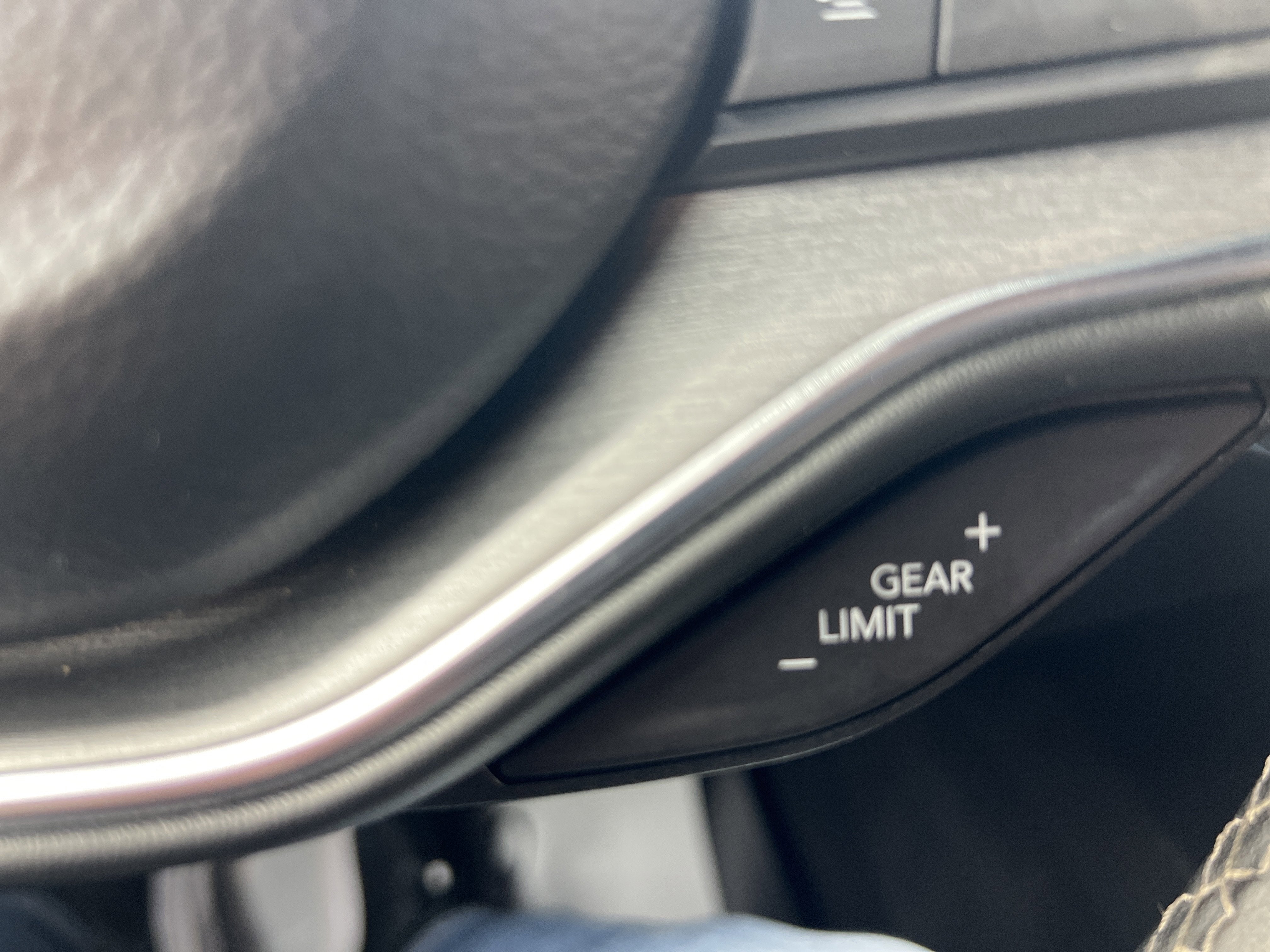 2024 Jeep Wagoneer Series II Carbide