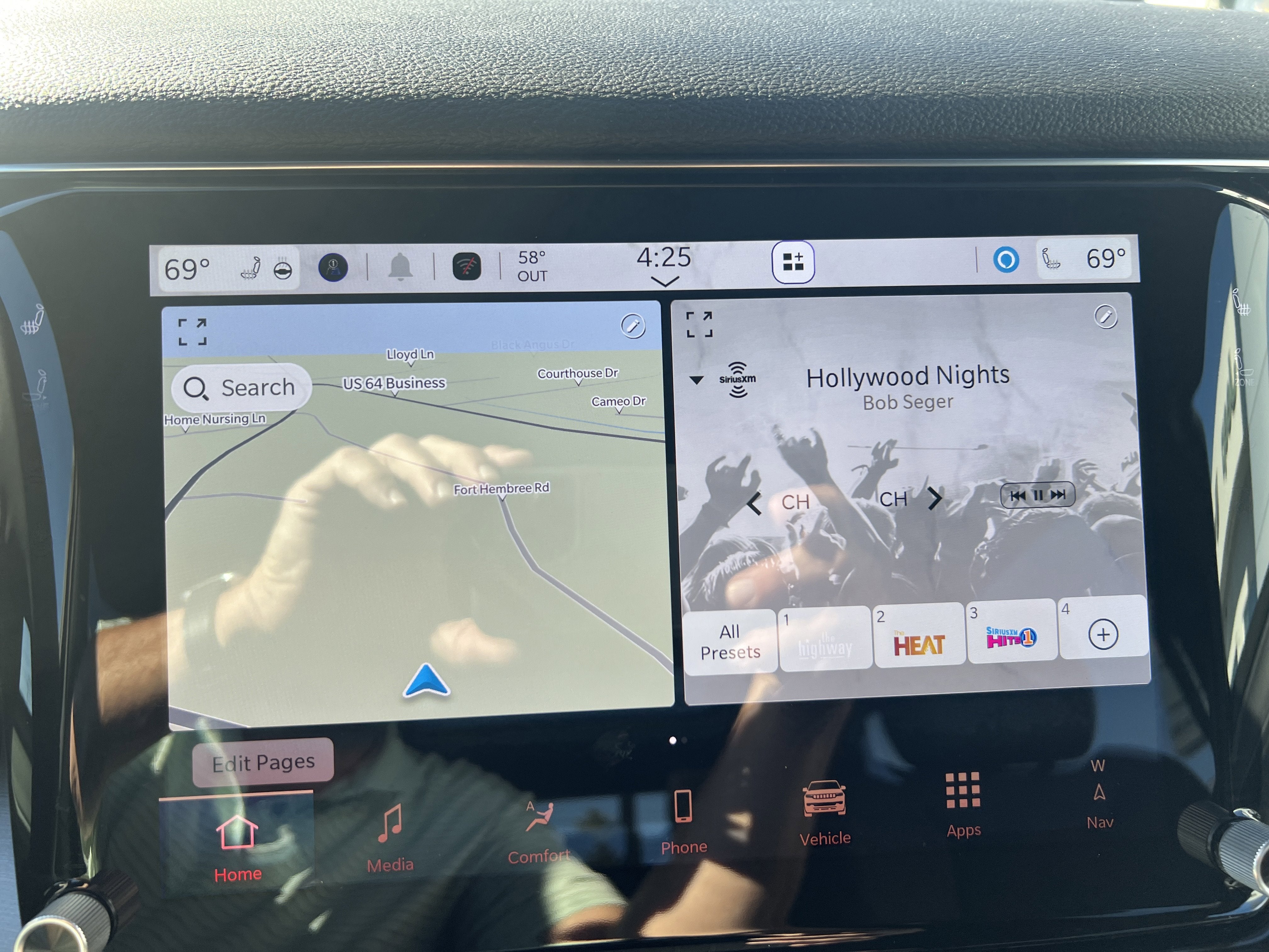 2025 Jeep Wagoneer Series II Carbide