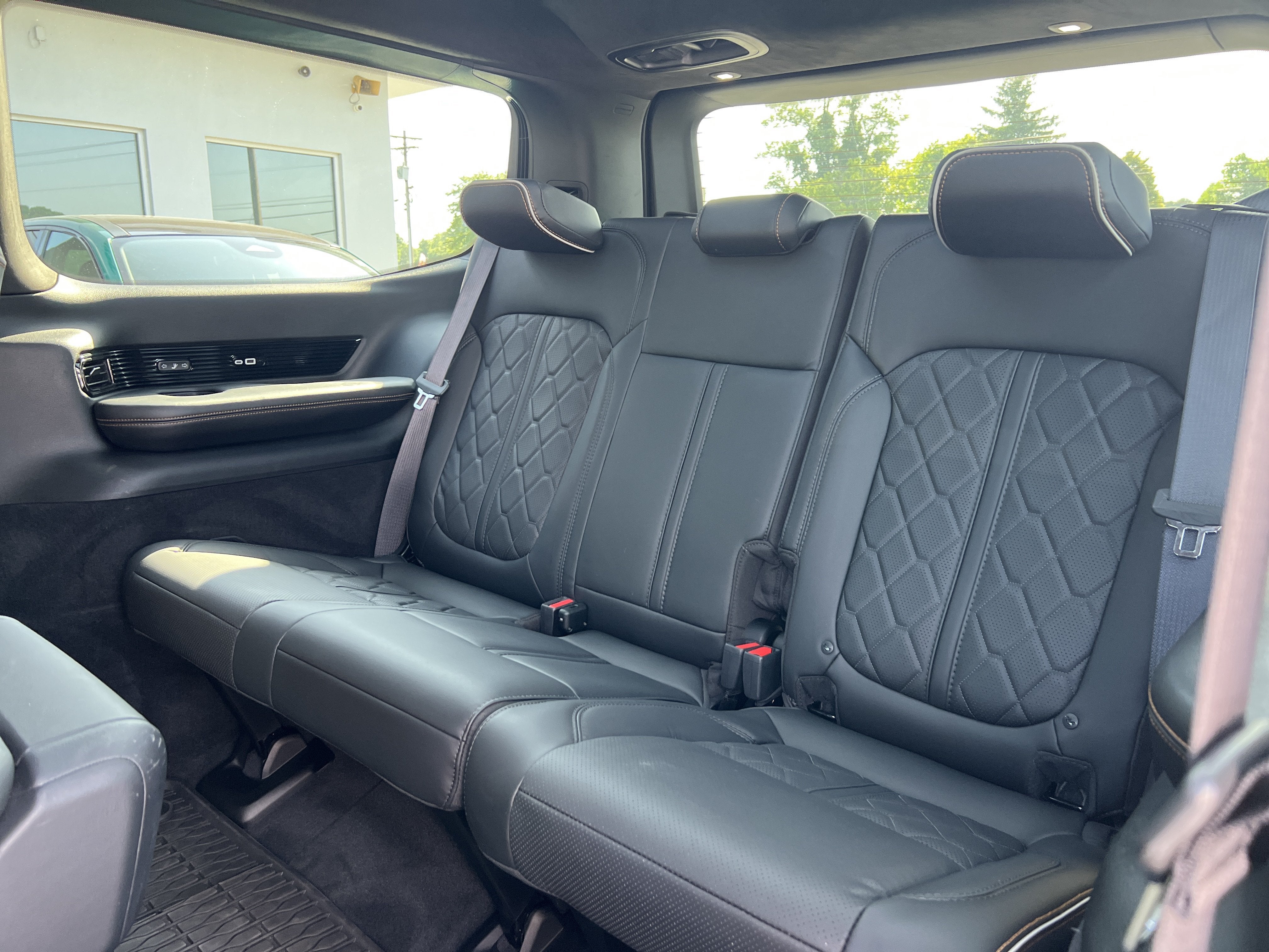 2025 Jeep Grand Wagoneer Series III Obsidian