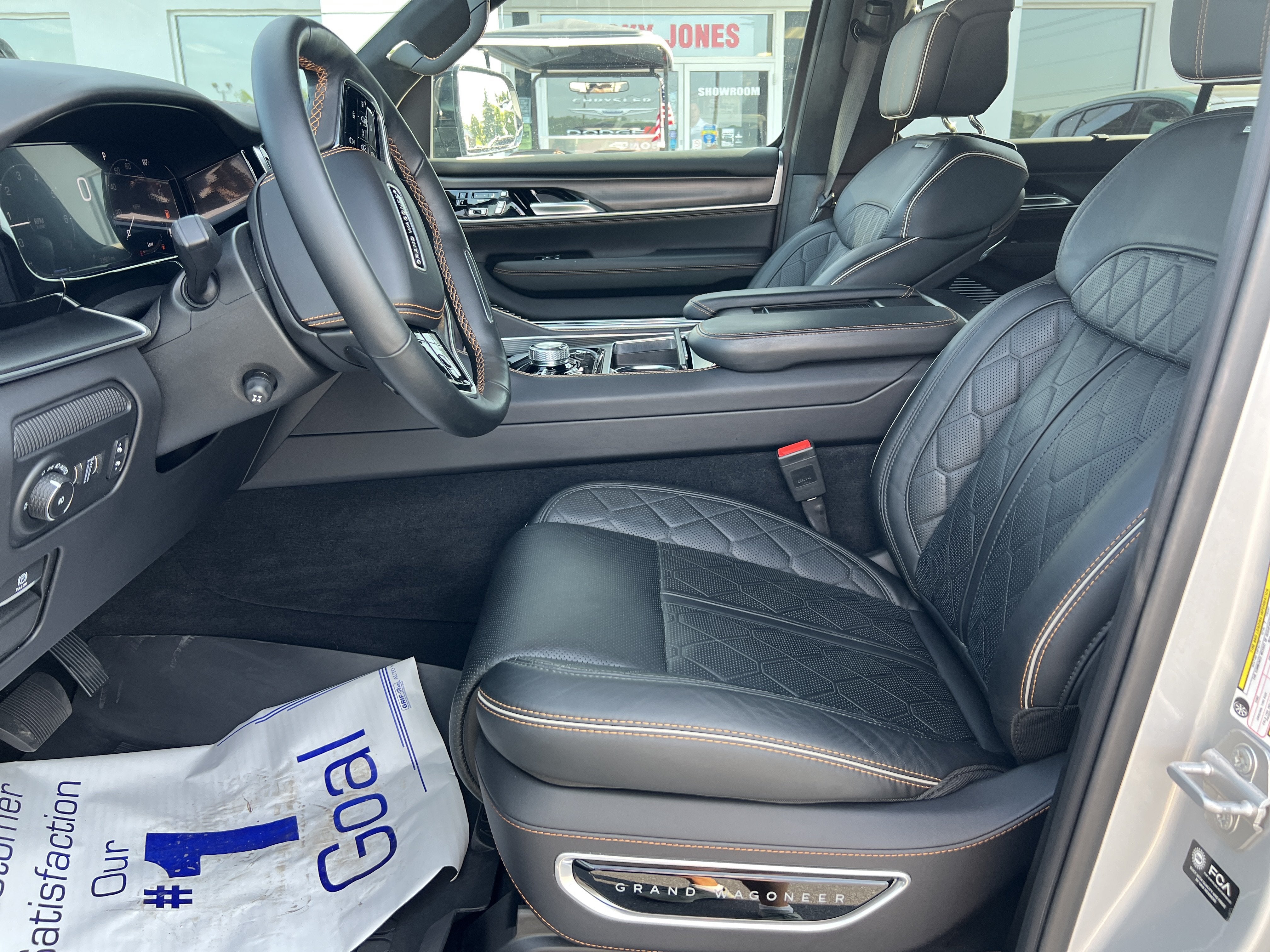 2025 Jeep Grand Wagoneer Series III Obsidian