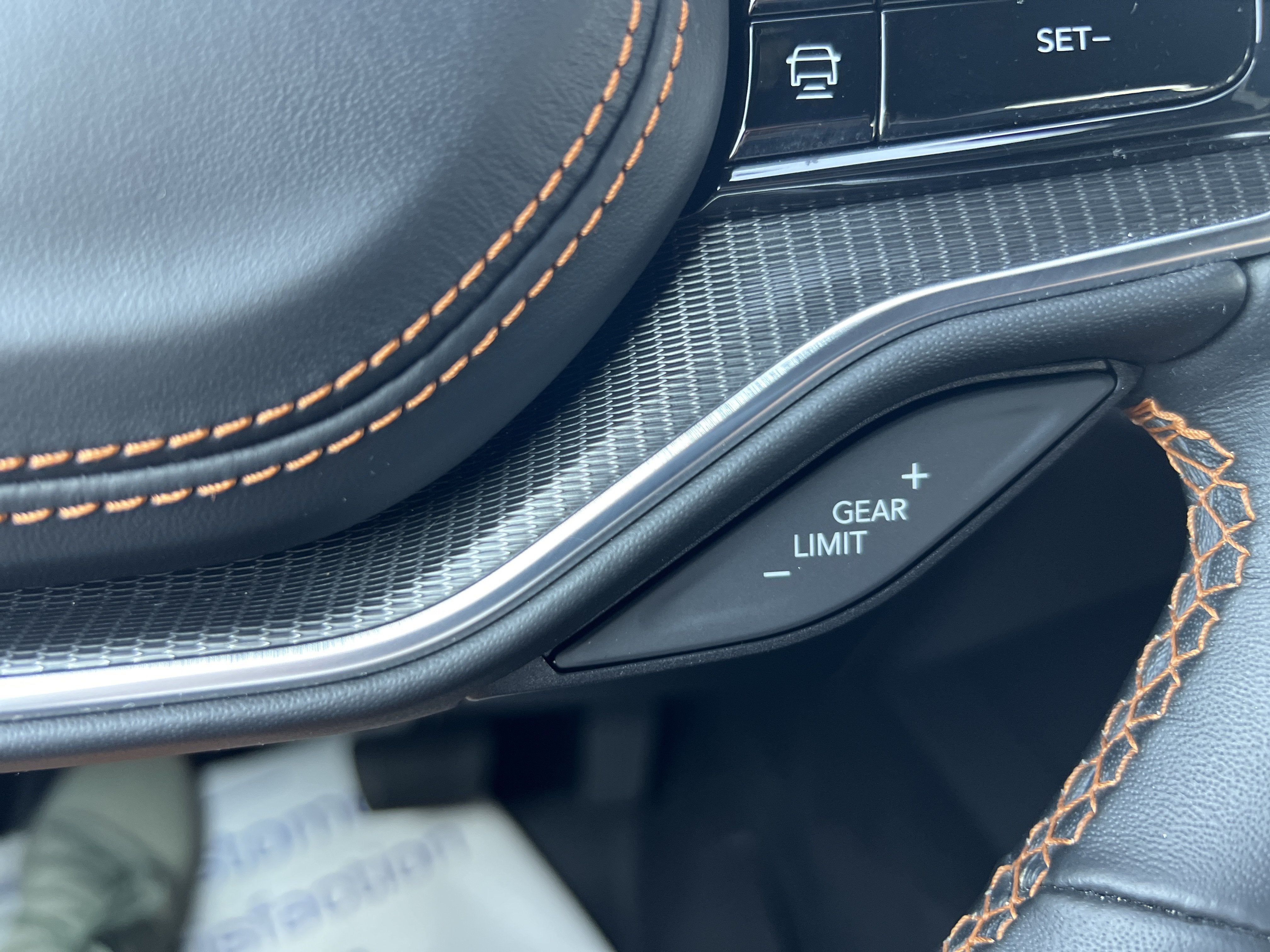 2025 Jeep Grand Wagoneer Series III Obsidian