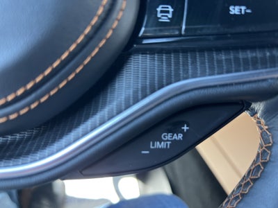 2025 Jeep Grand Wagoneer Series III Obsidian