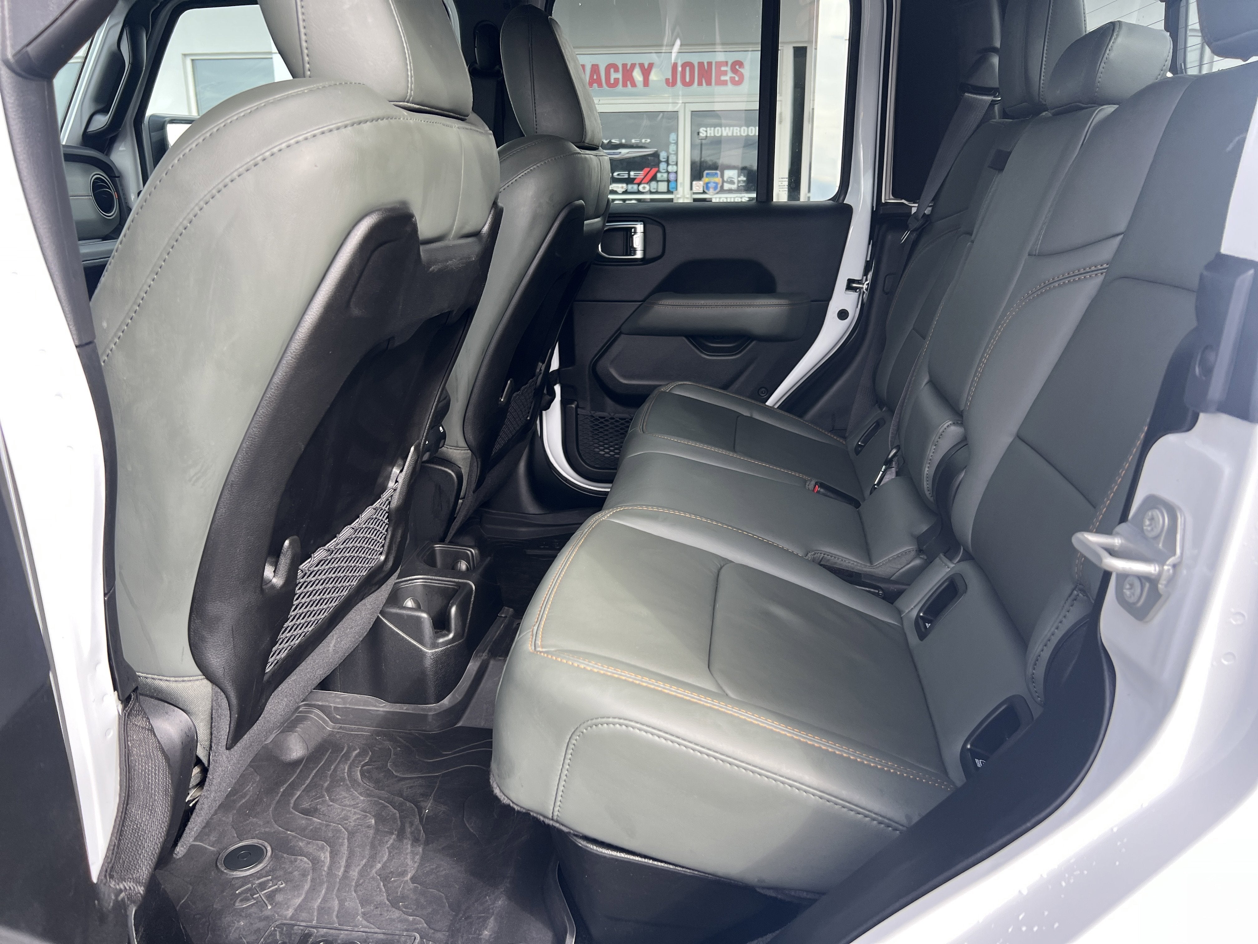 2024 Jeep Gladiator Mojave X