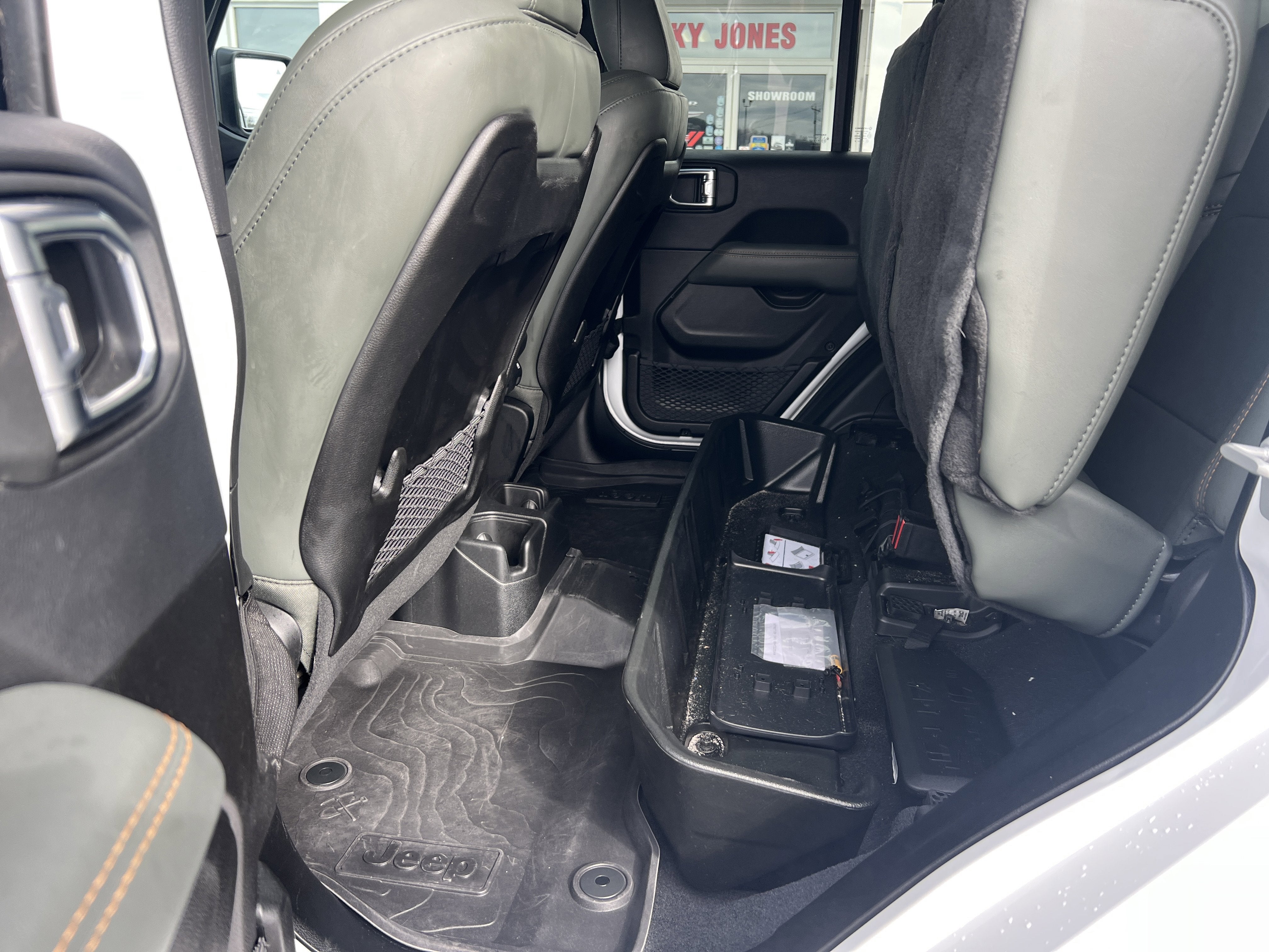 2024 Jeep Gladiator Mojave X