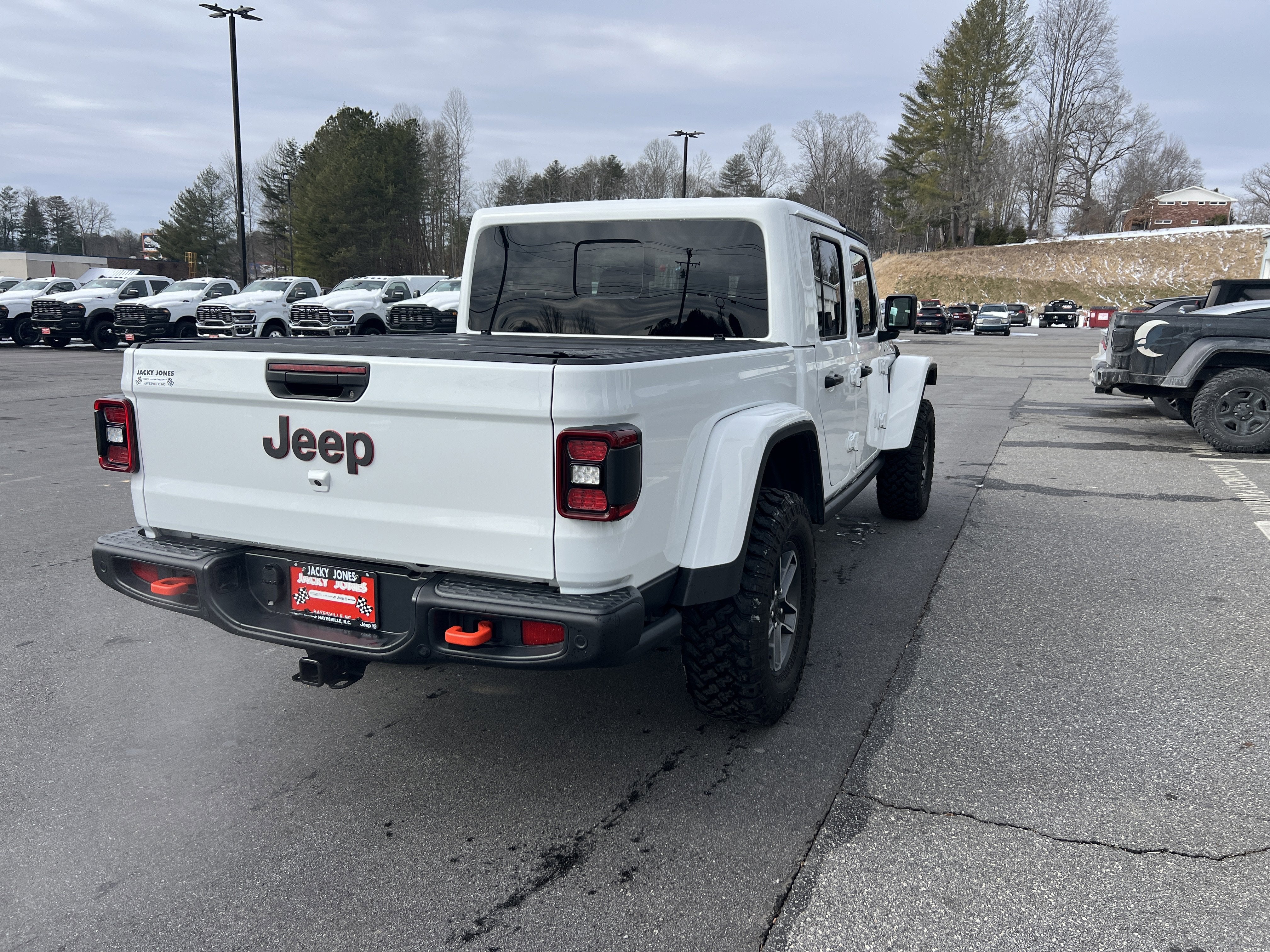 2024 Jeep Gladiator Mojave X