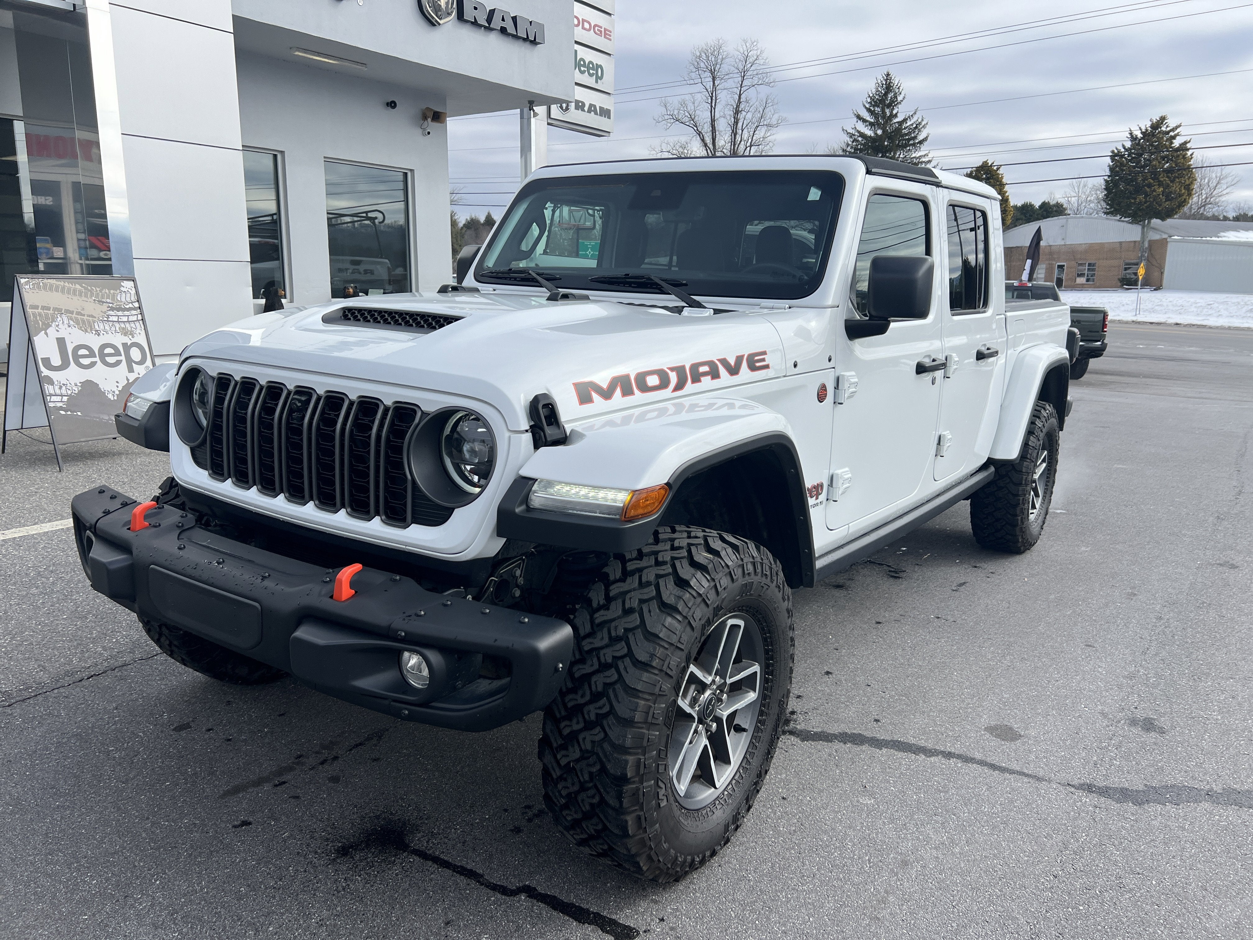 2024 Jeep Gladiator Mojave X
