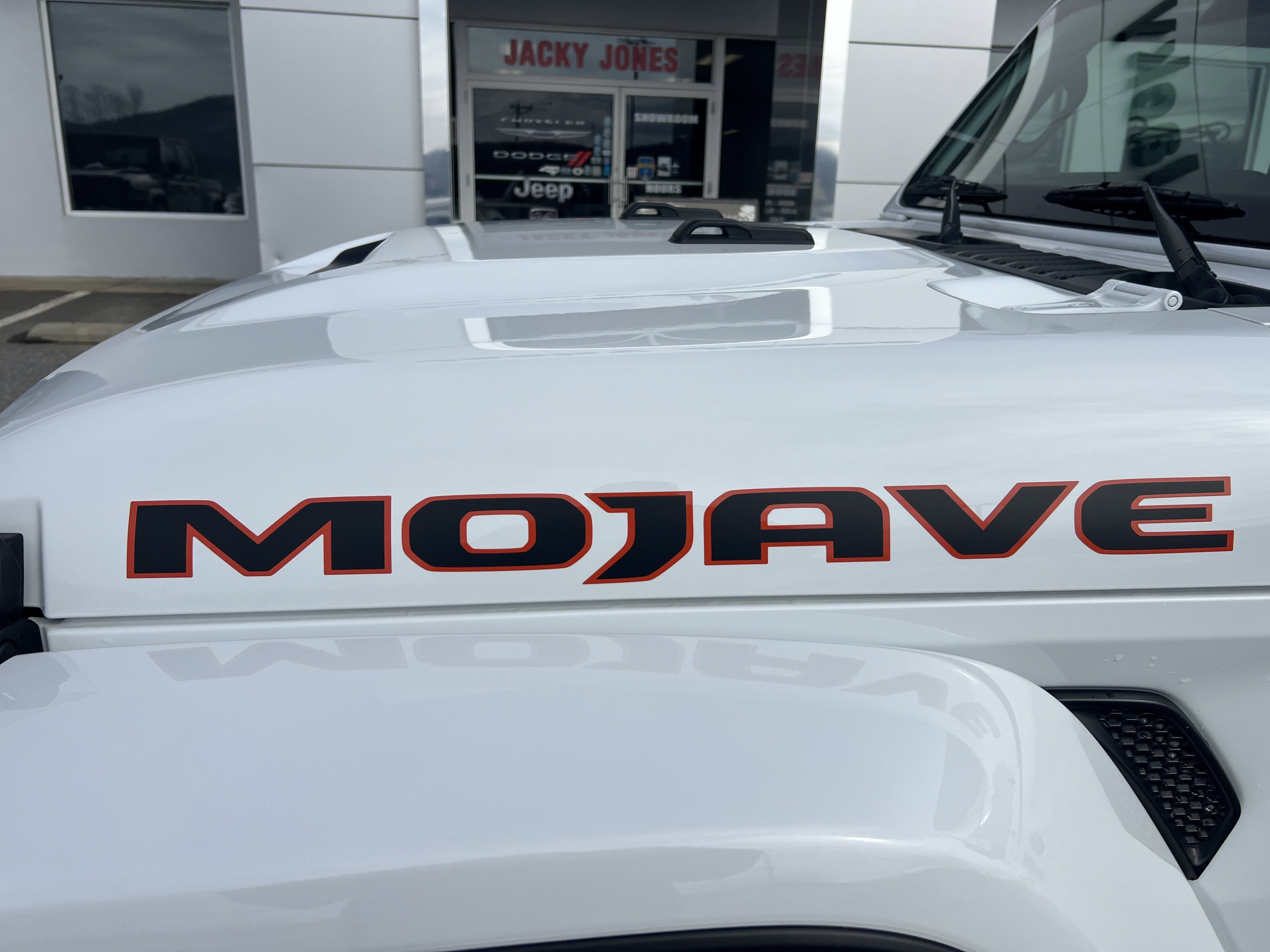 2024 Jeep Gladiator Mojave X