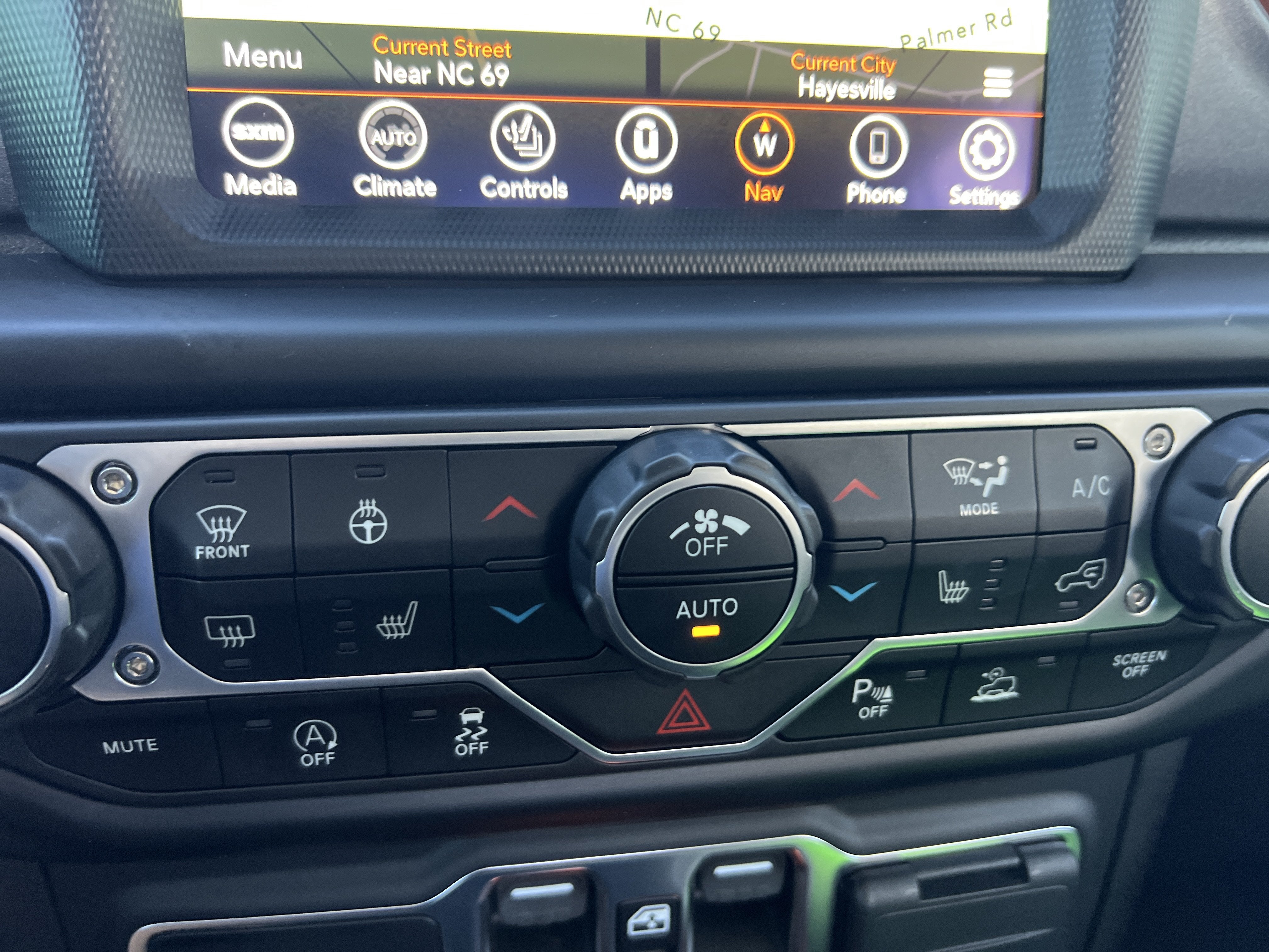 2023 Jeep Gladiator Mojave