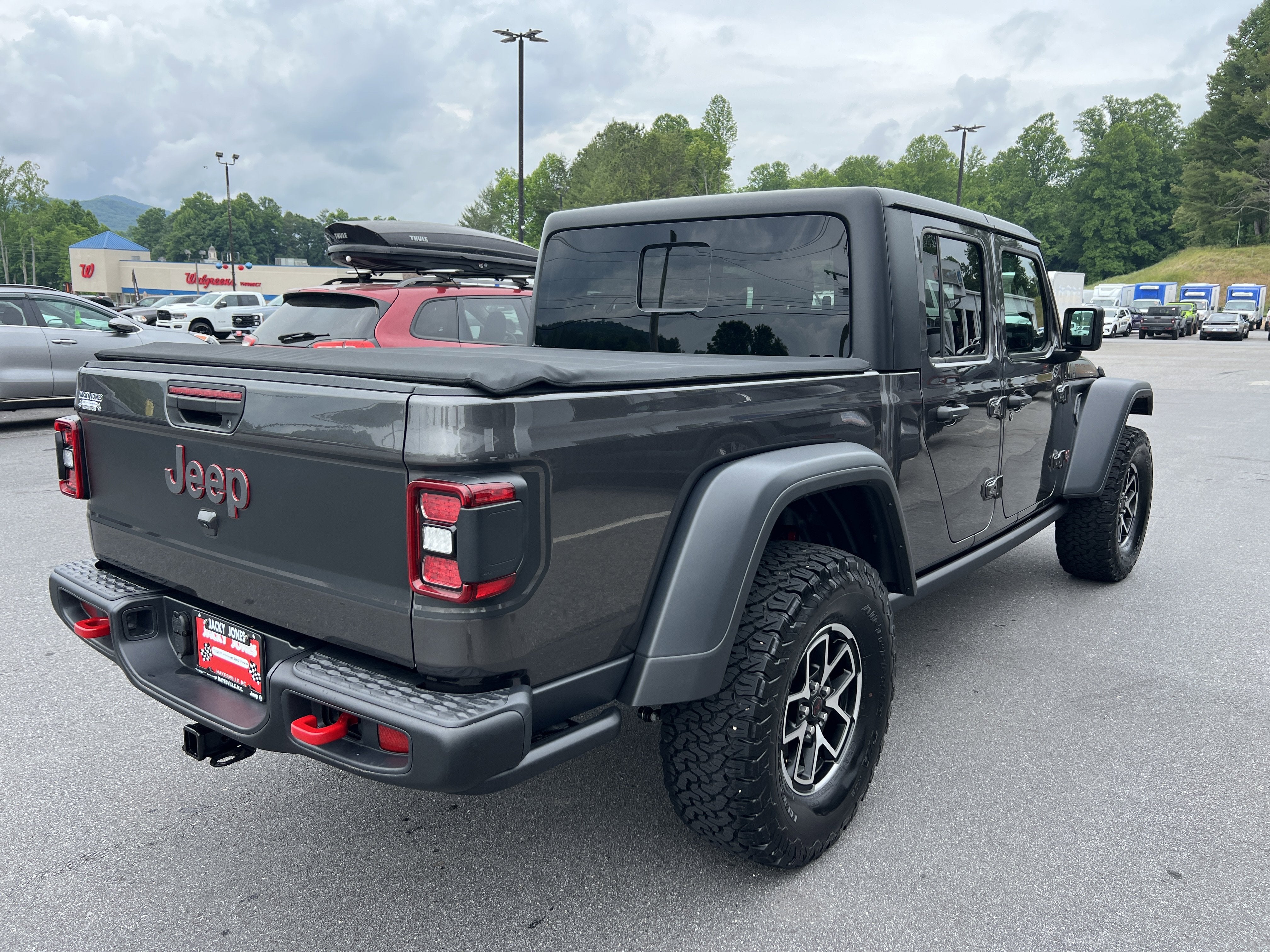 2026 Jeep Gladiator Shadow Ops