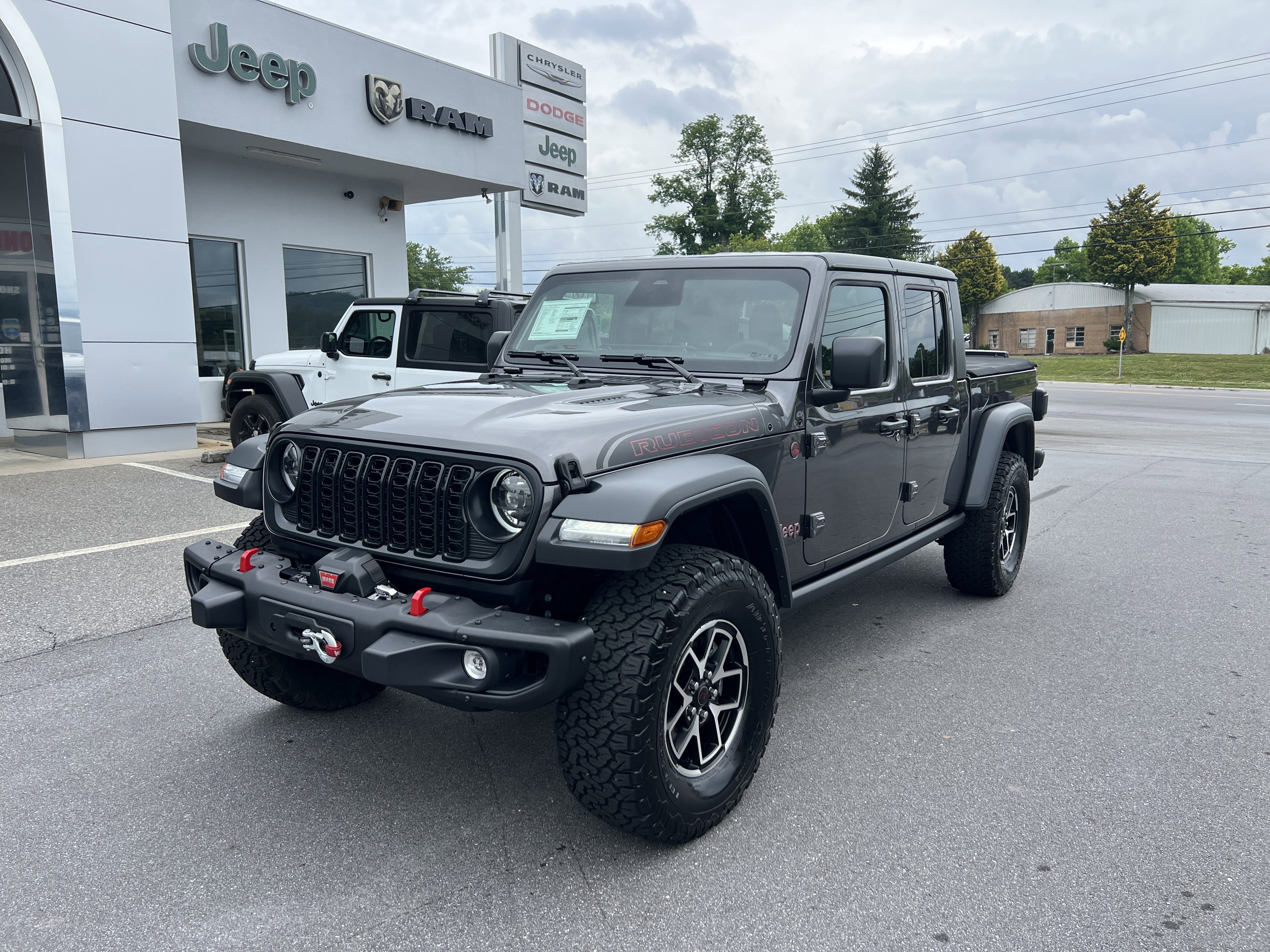 2026 Jeep Gladiator Shadow Ops
