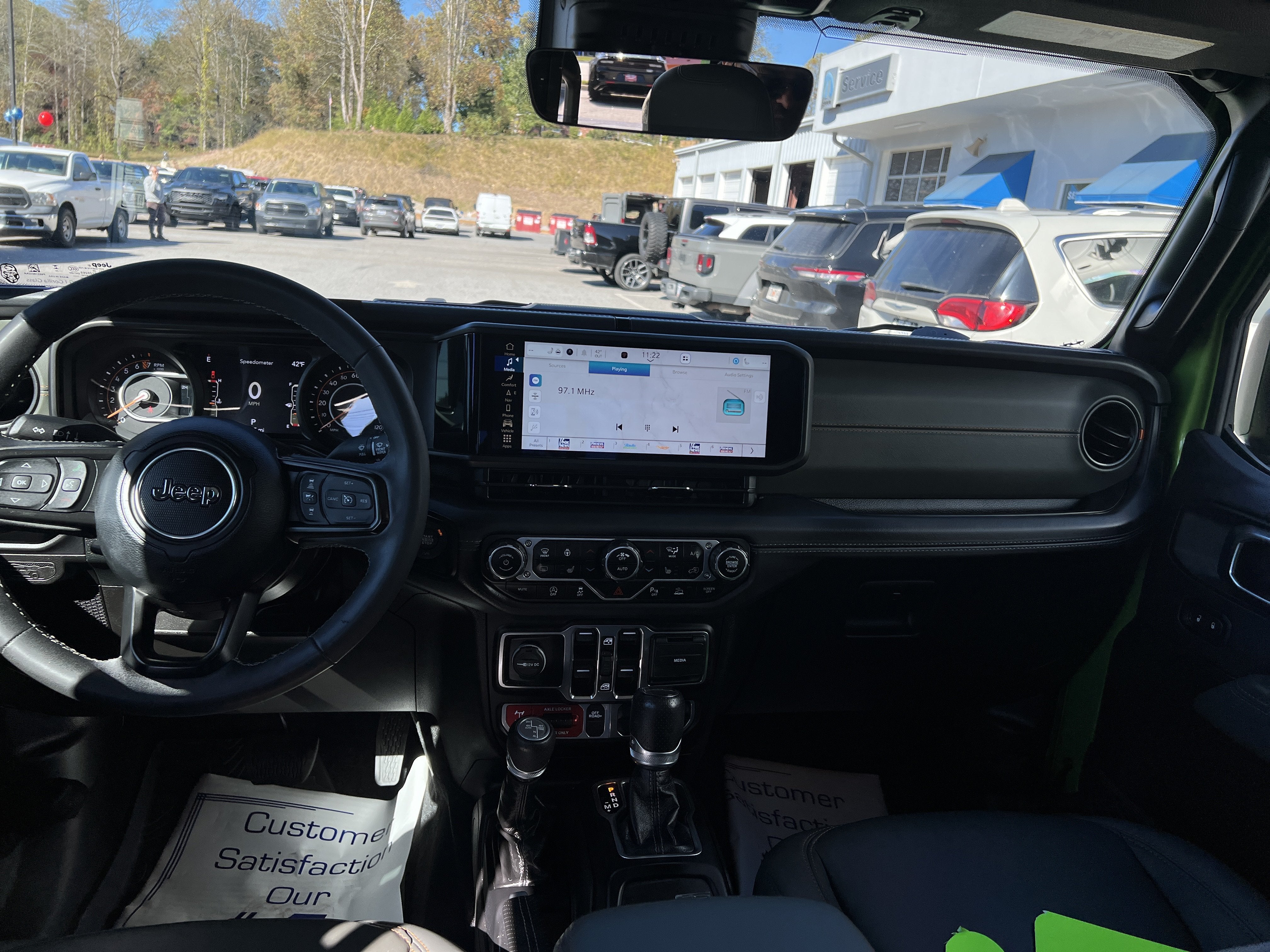 2025 Jeep Gladiator Mojave X