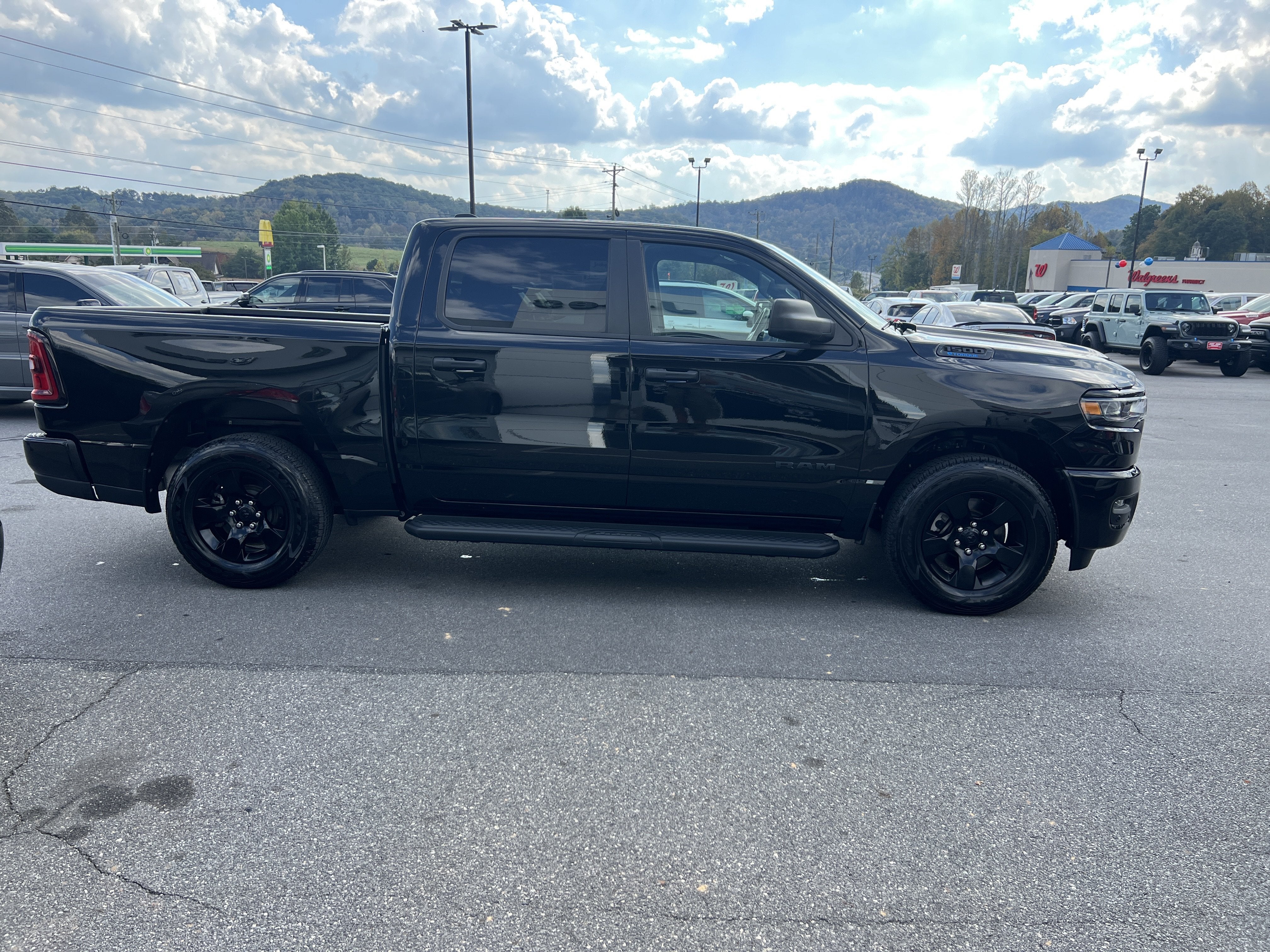 2025 RAM 1500 Tradesman