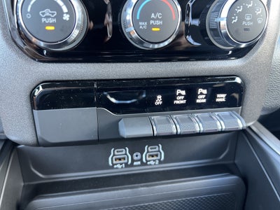 2027 RAM 1500 Express