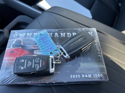 2025 RAM 1500 Limited