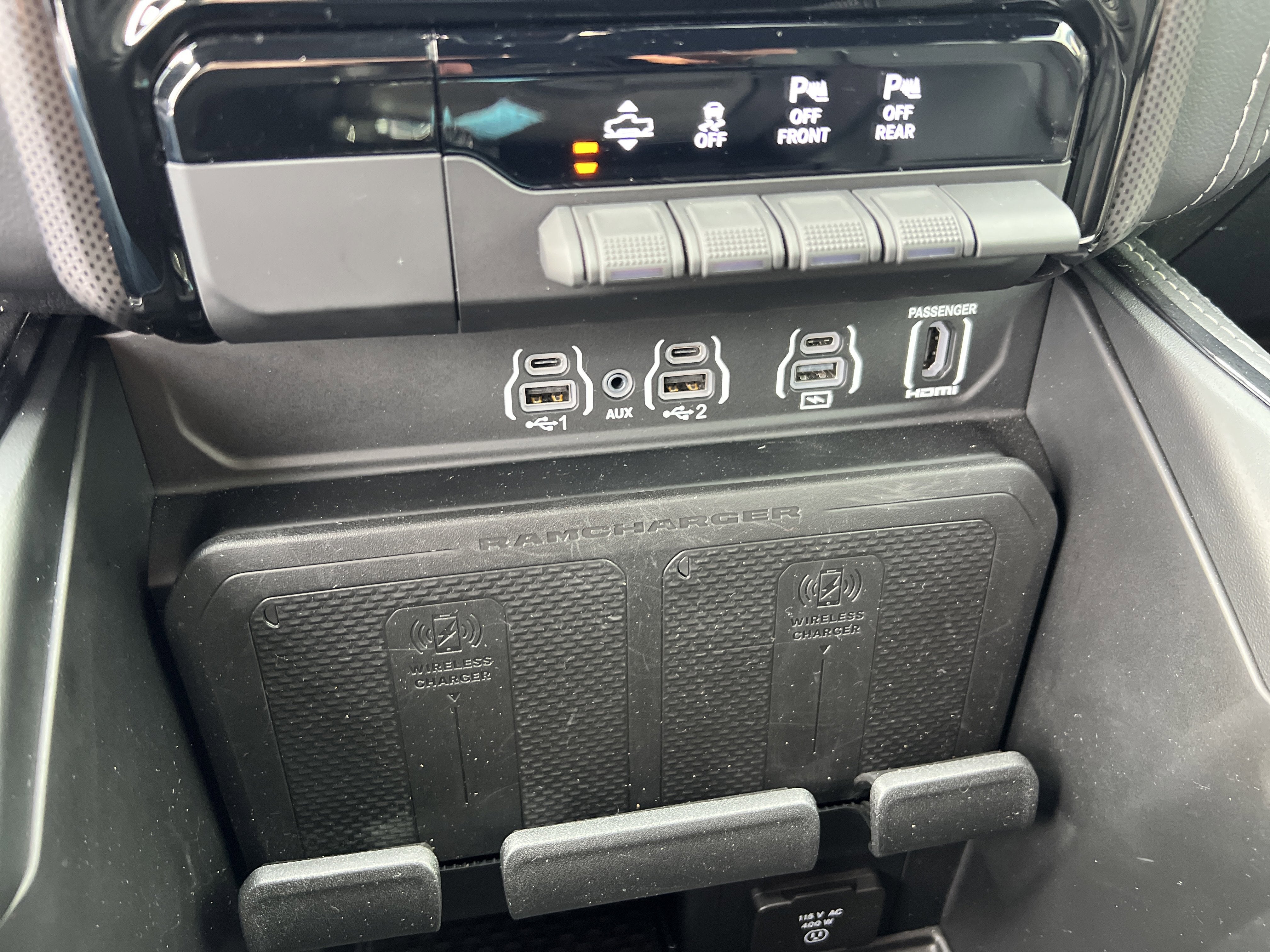 2025 RAM 1500 Limited