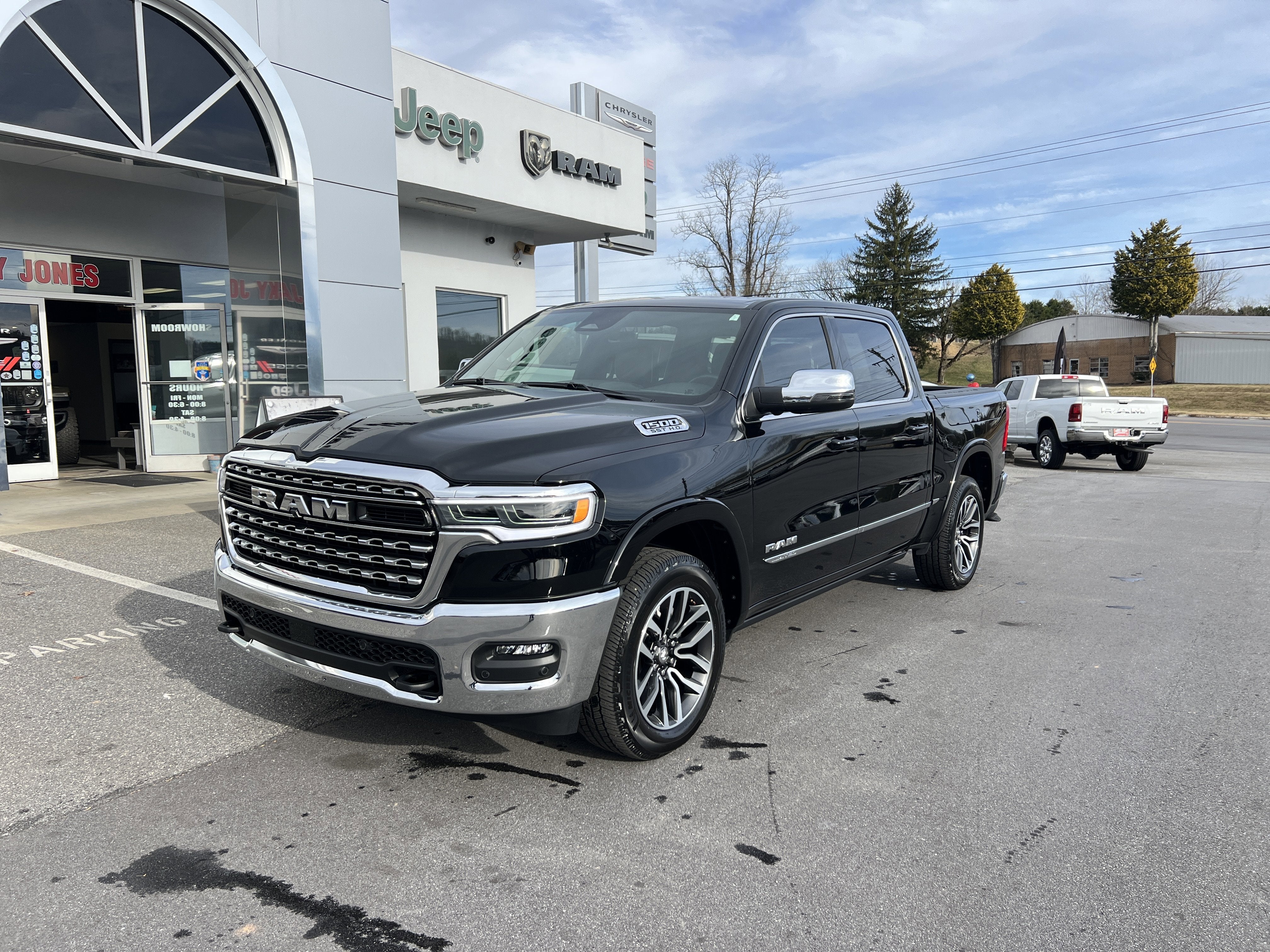 2025 RAM 1500 Limited