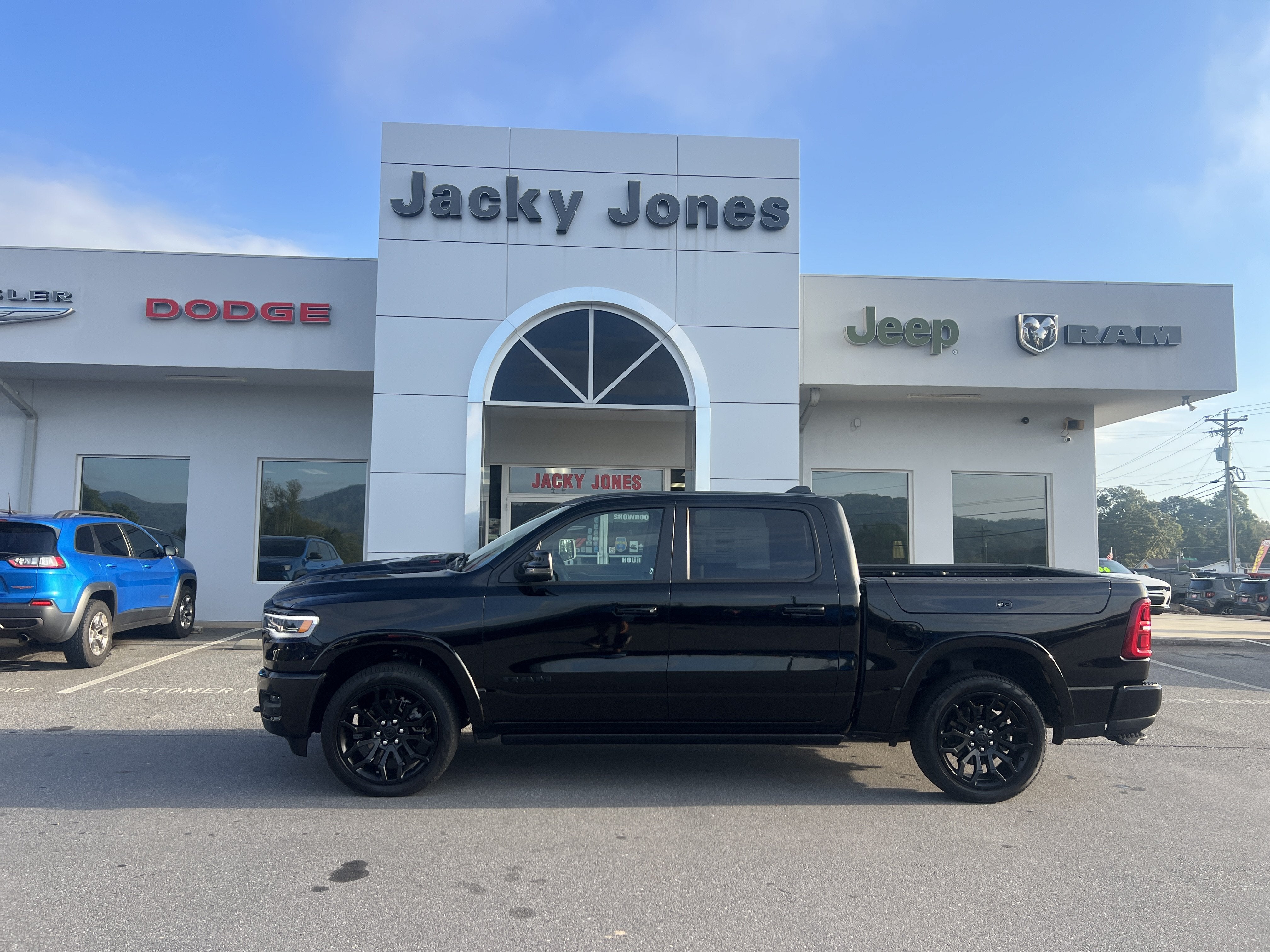 2025 RAM 1500 Limited